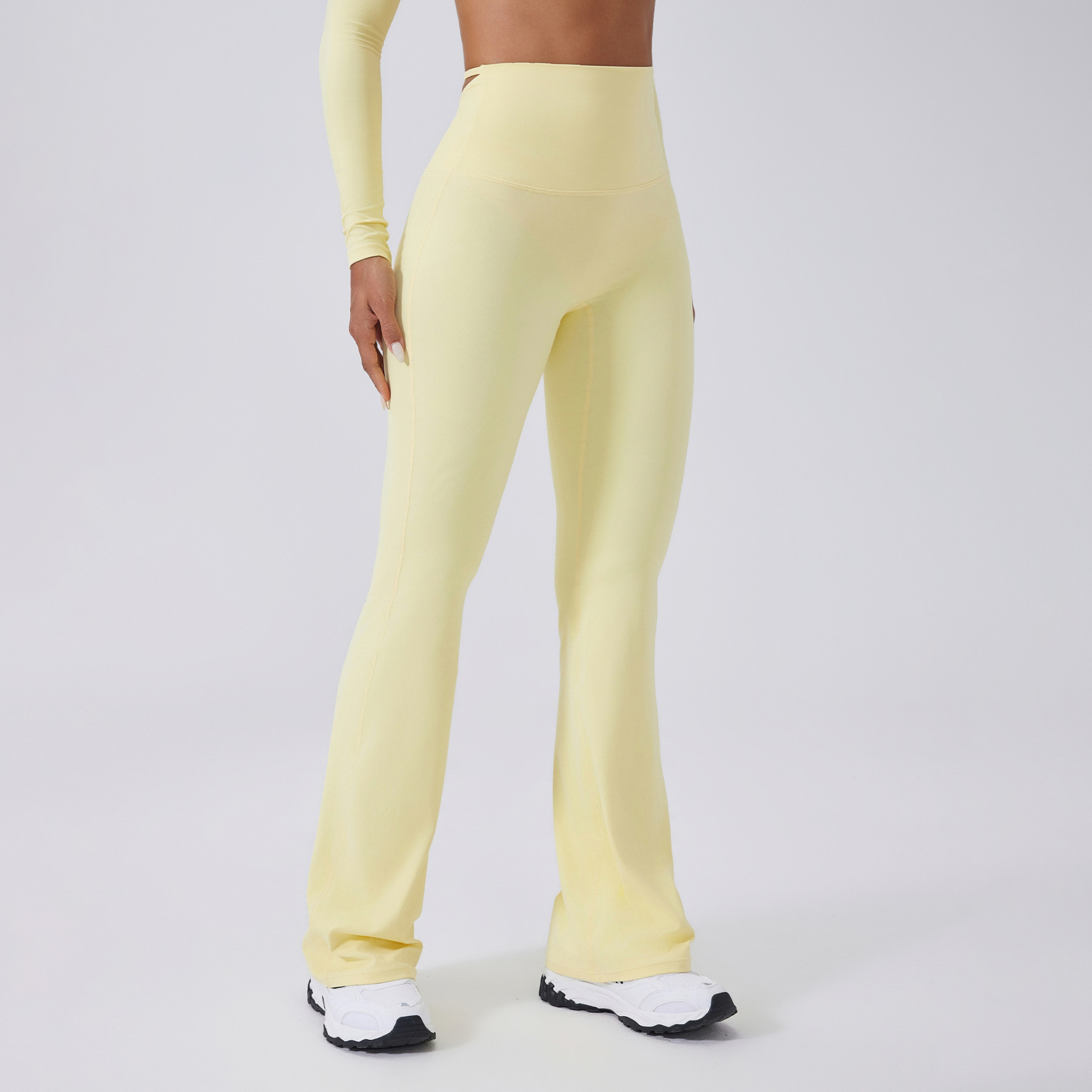 ハイウエスト スリムフレアパンツ