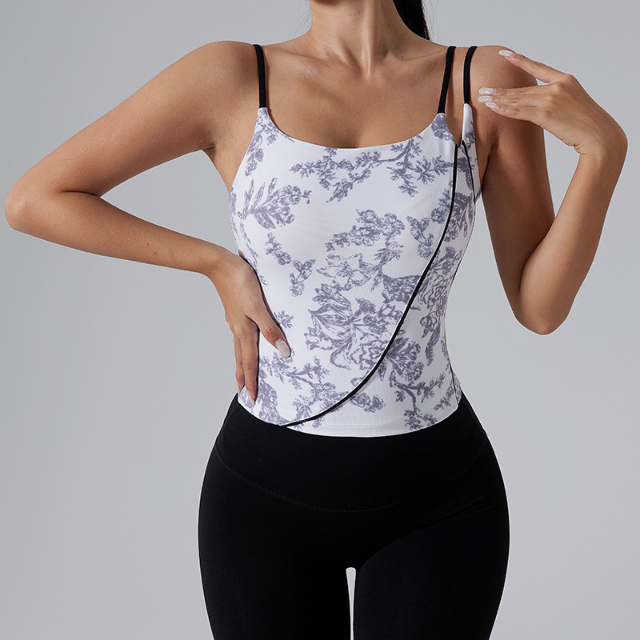 アシンメトリー ショルダーストラップ タンクトップ