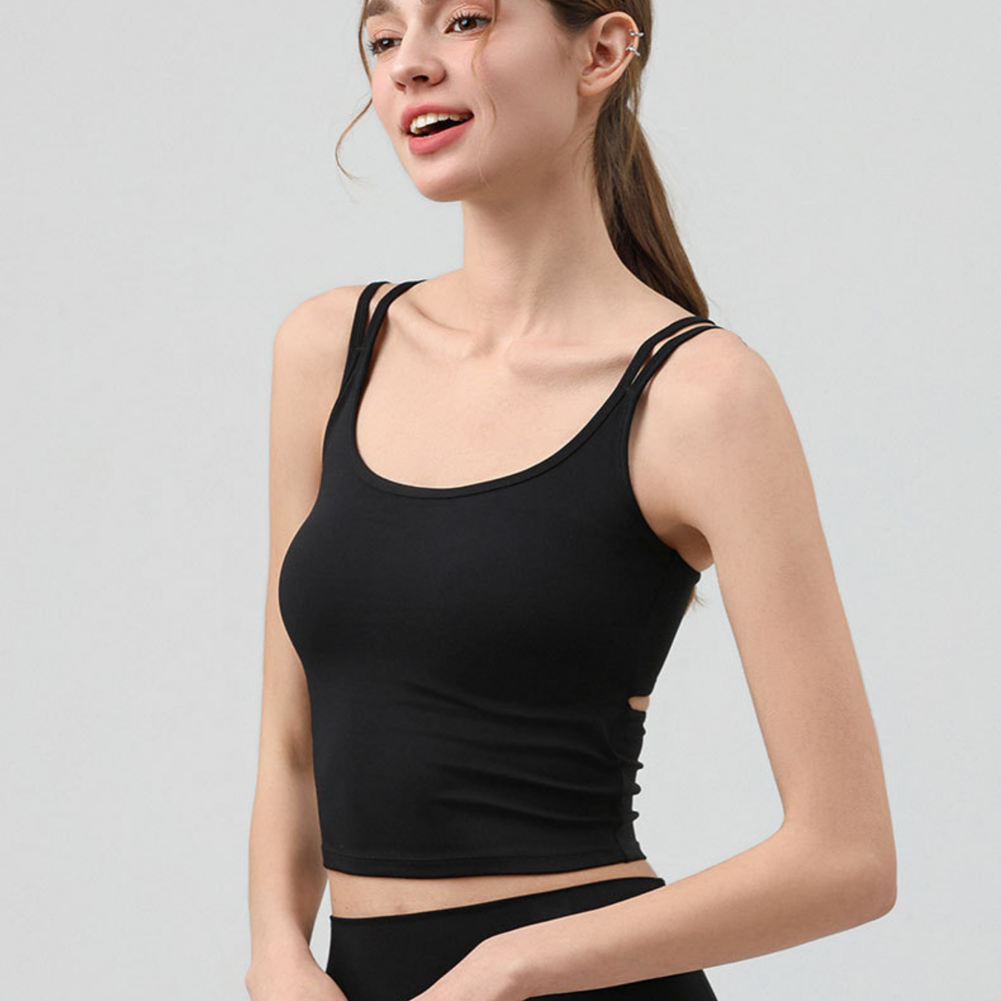 胸パッド付 ダブルストラップ スリムバックオープン ブラトップ