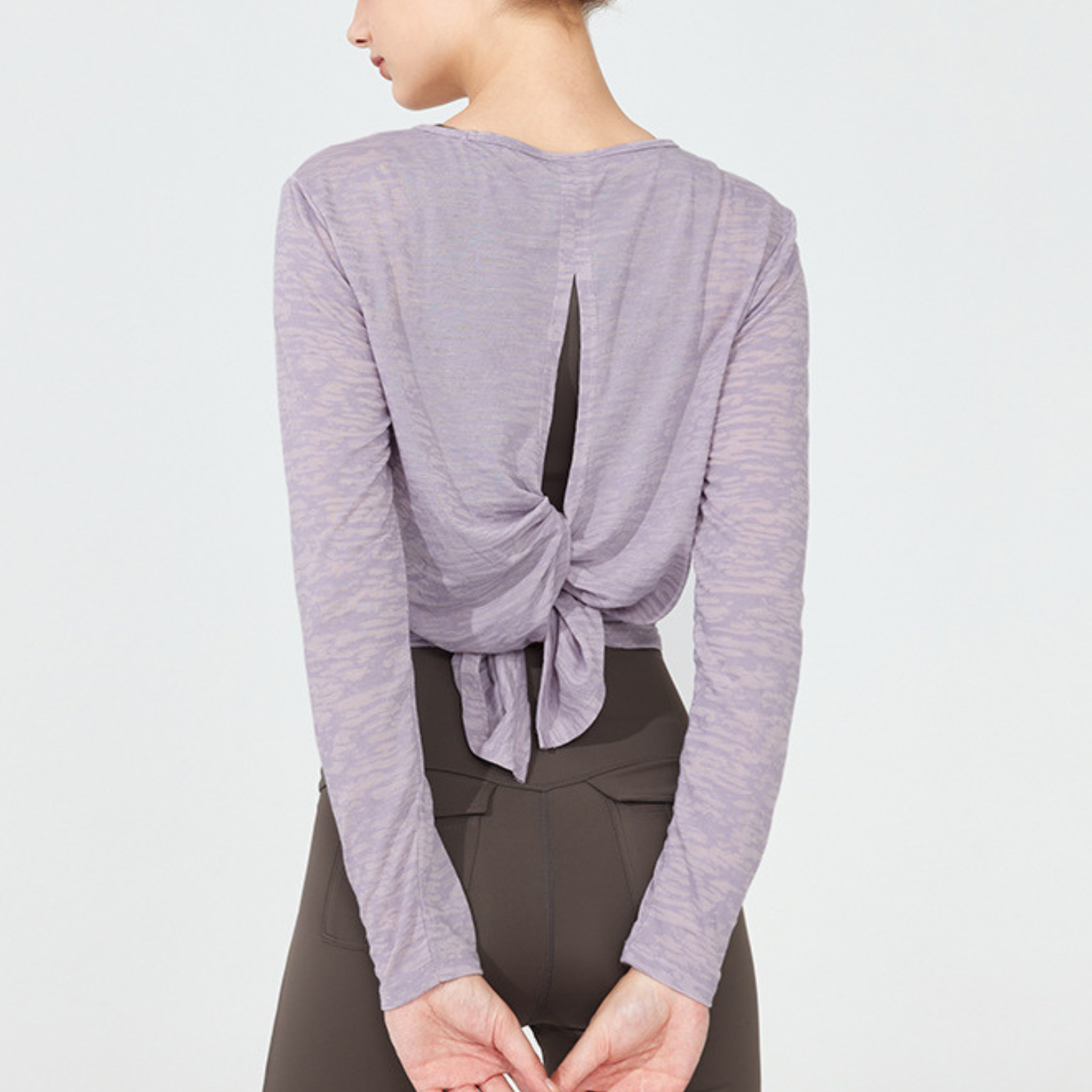 バックツイストオープン ヨガ 長袖トップス