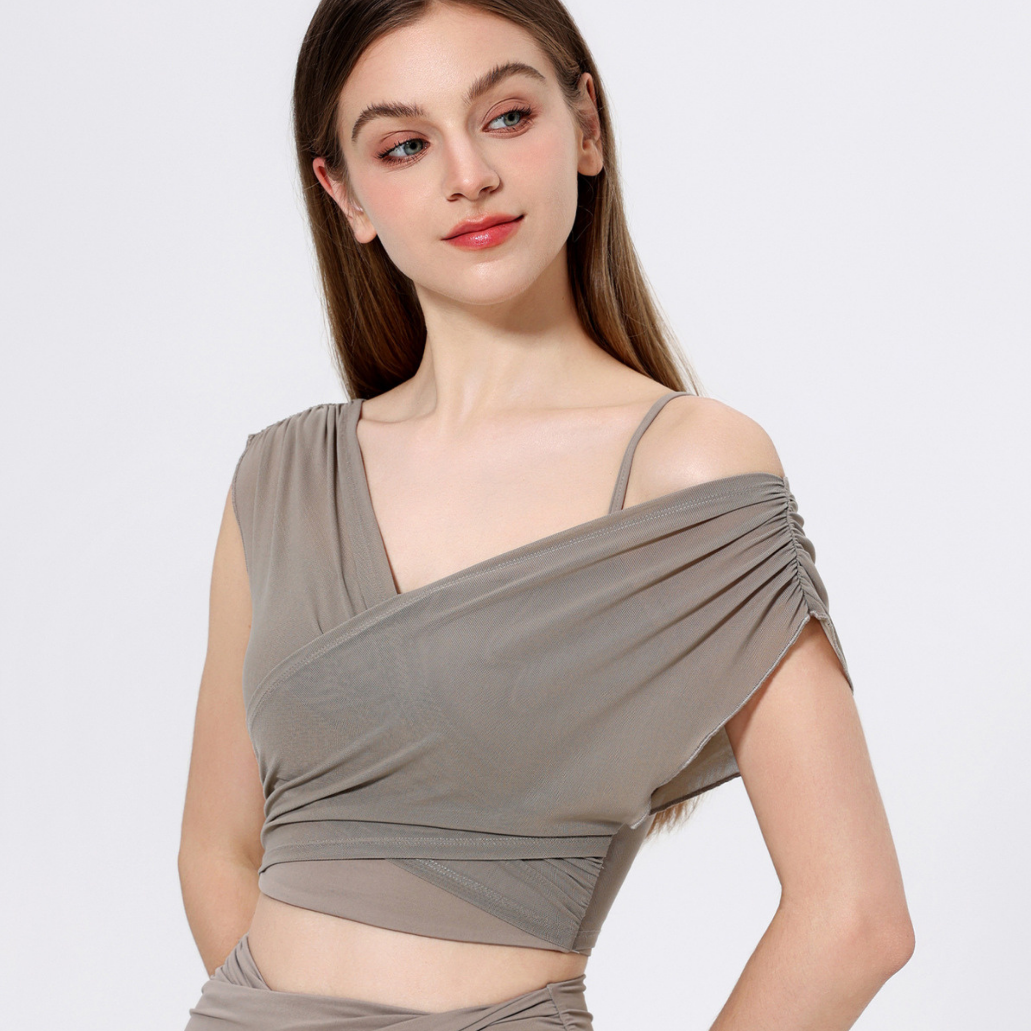 胸パッド付 メッシュフェイクツーピース 半袖 ヨガトップス