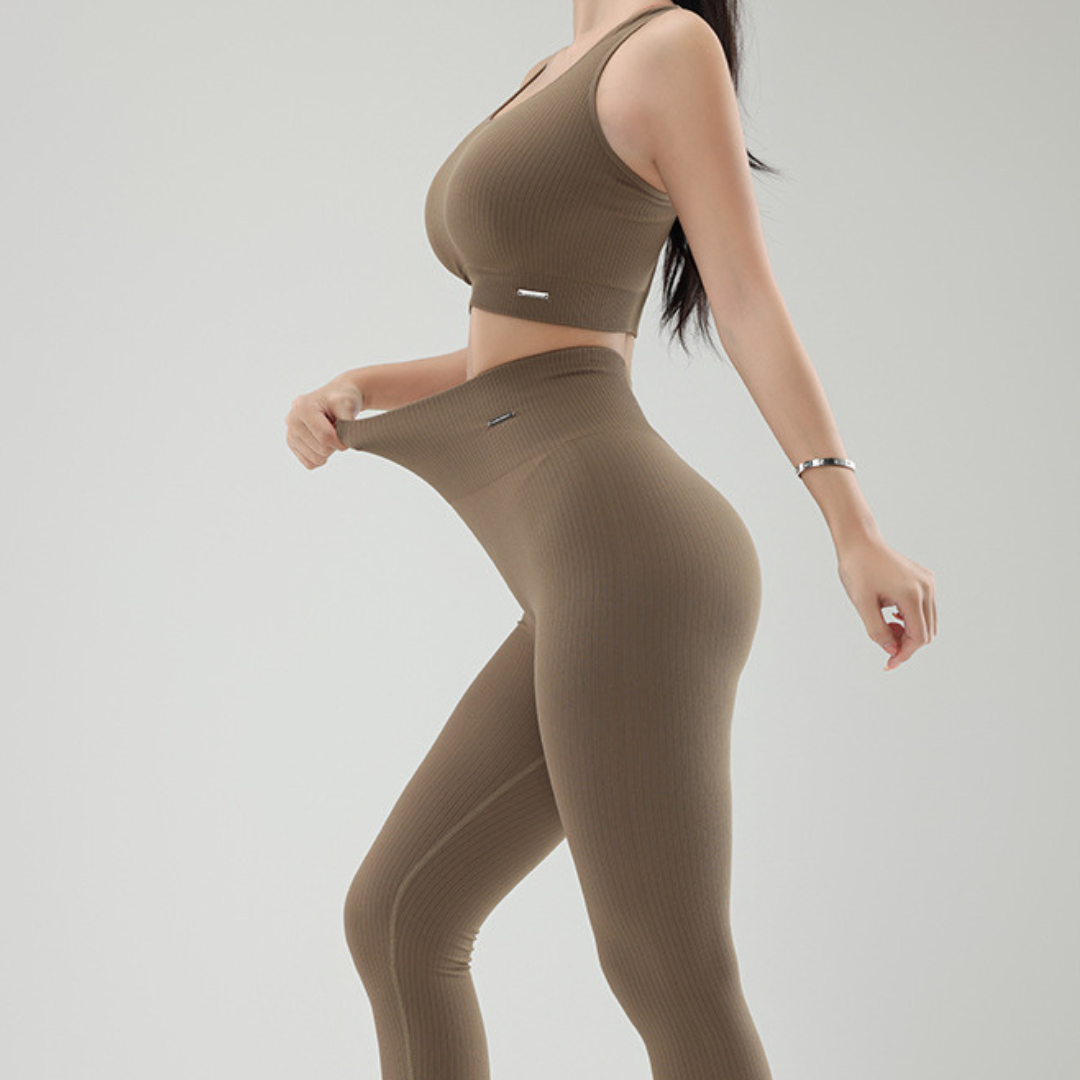 ハイホールドブラトップ&スリムレギンス セットアップ