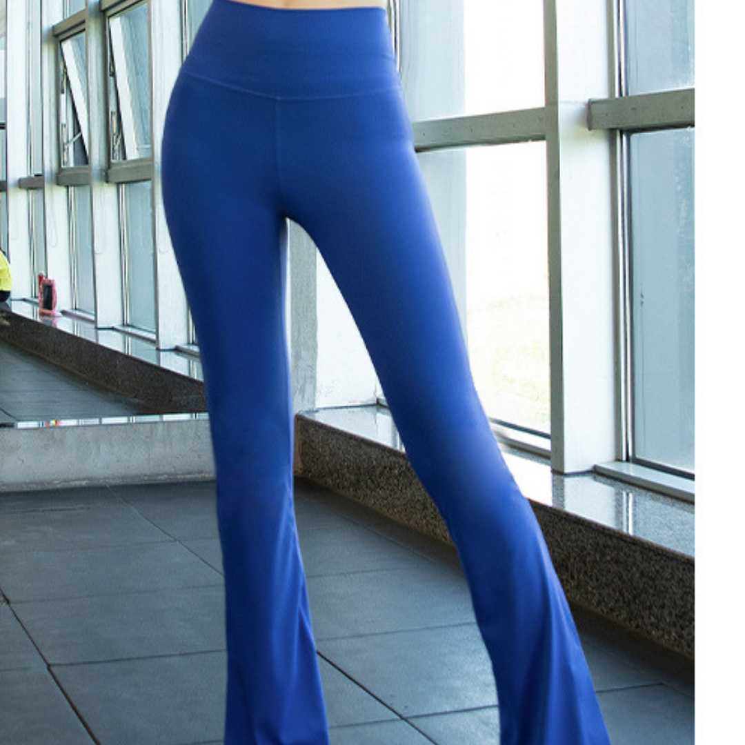 バッククロスブラトップ&美脚フレアパンツ セットアップ