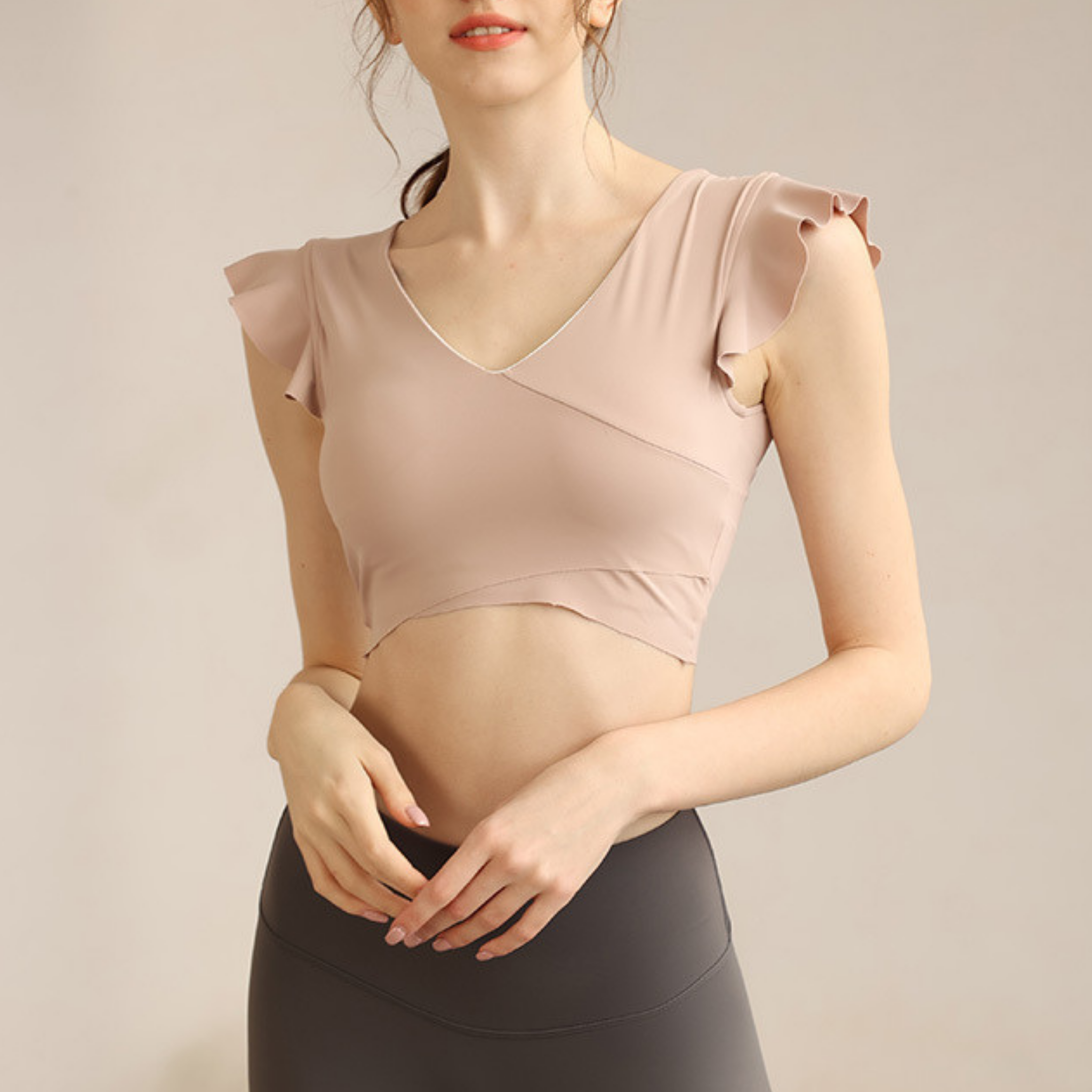 フリル袖 胸パッド付 半袖ヨガトップス