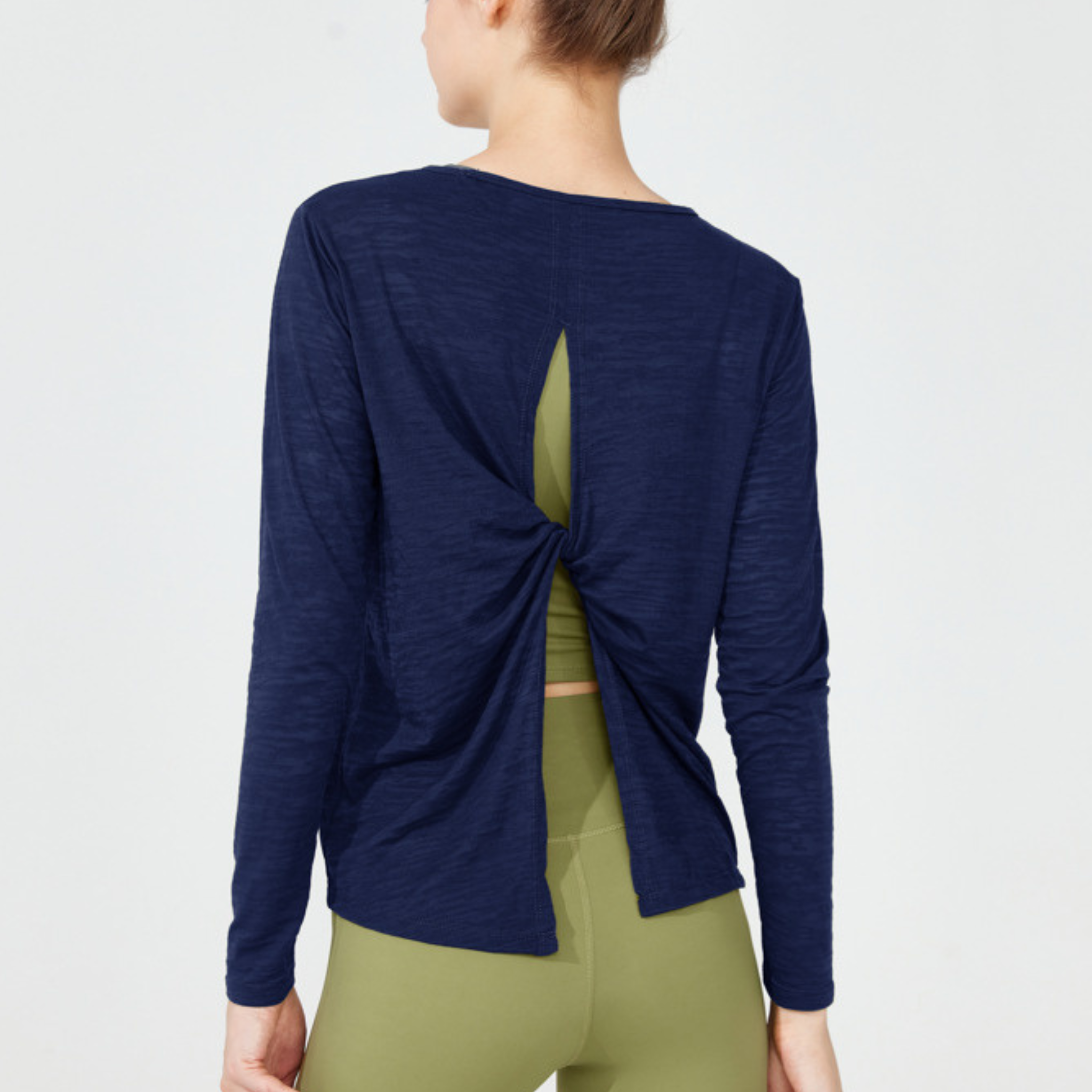 バックツイストオープン ヨガ 長袖トップス