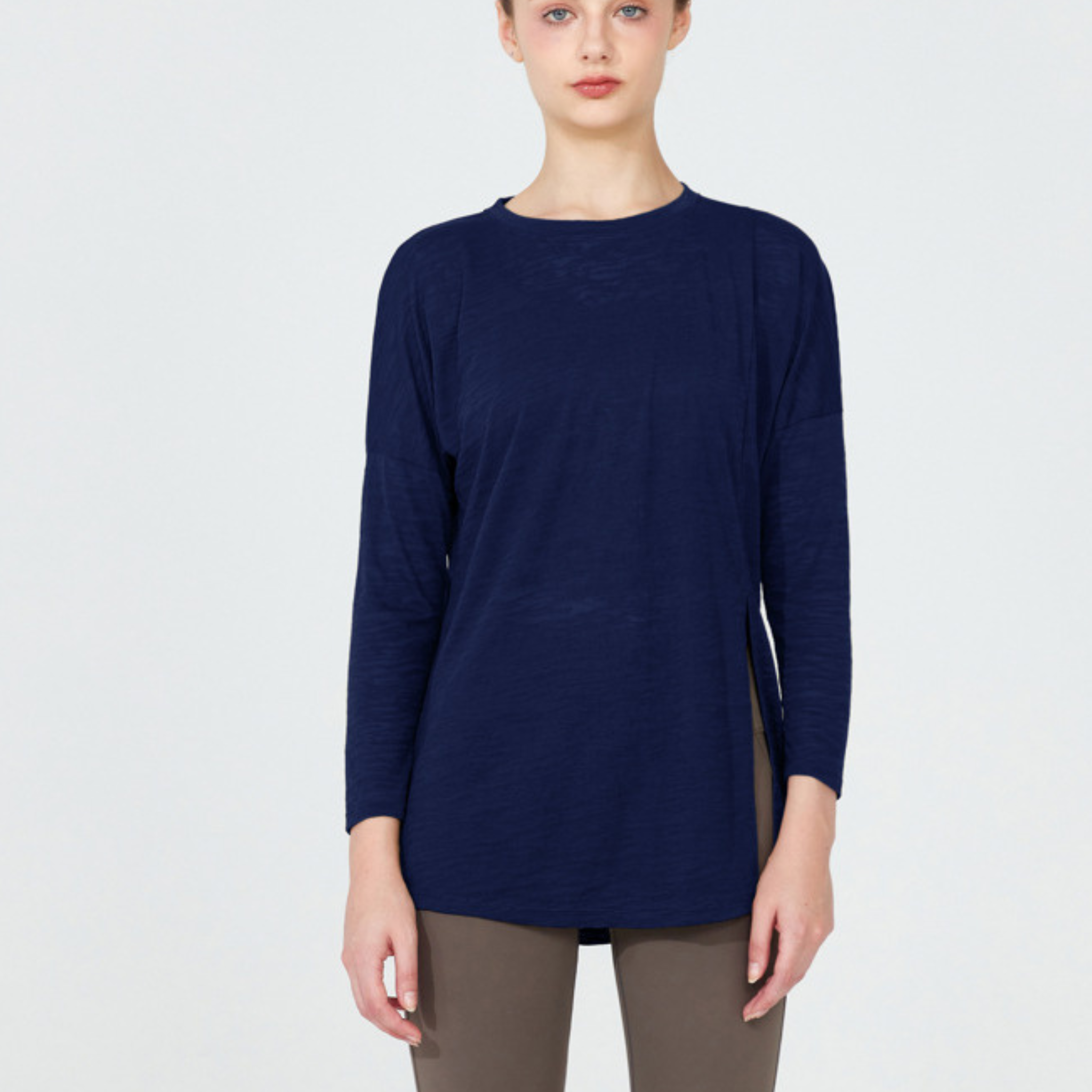 ルーズフィット サイドスリット ヨガ 長袖トップス