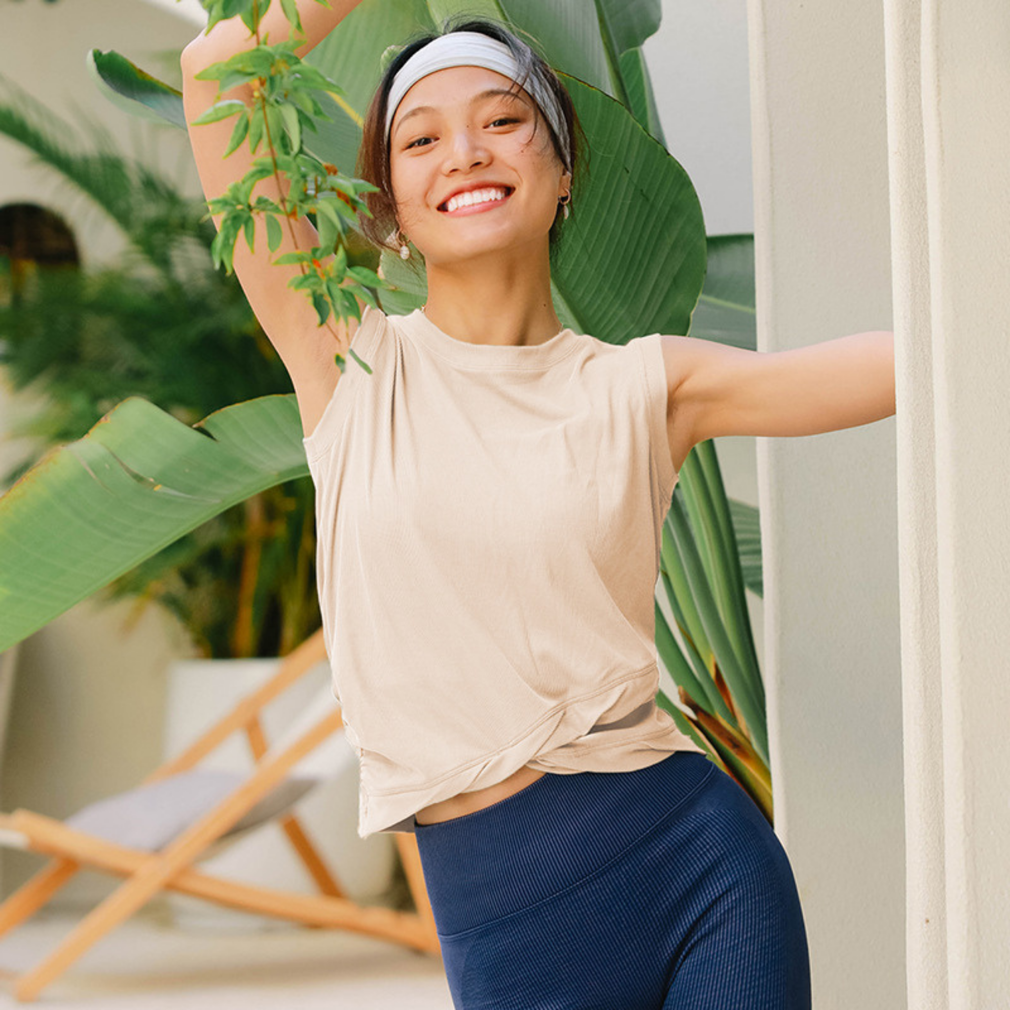 ロールエッジデザイン ショートタンクトップ