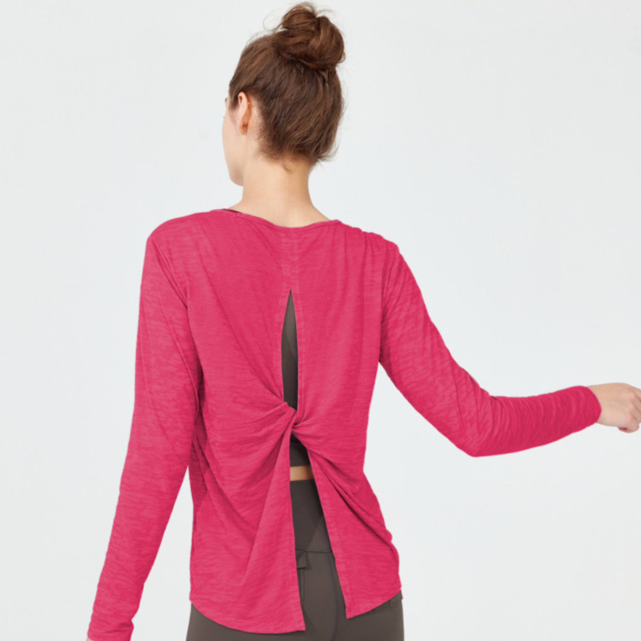 バックツイストオープン ヨガ 長袖トップス