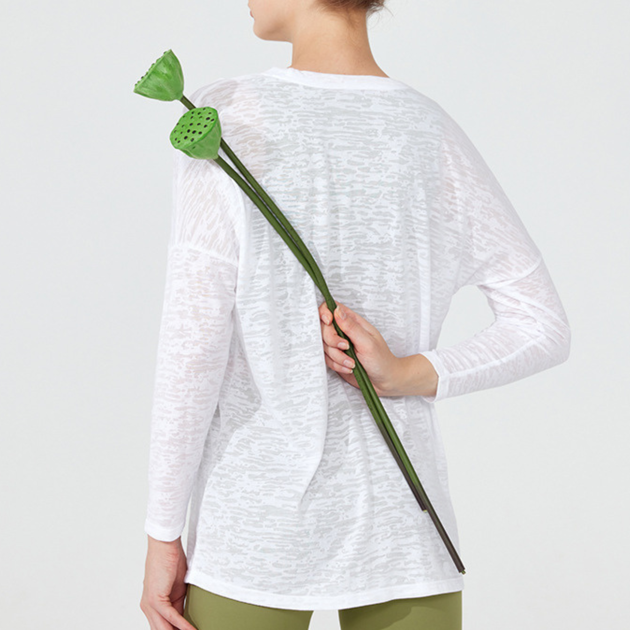 ルーズフィット サイドスリット ヨガ 長袖トップス