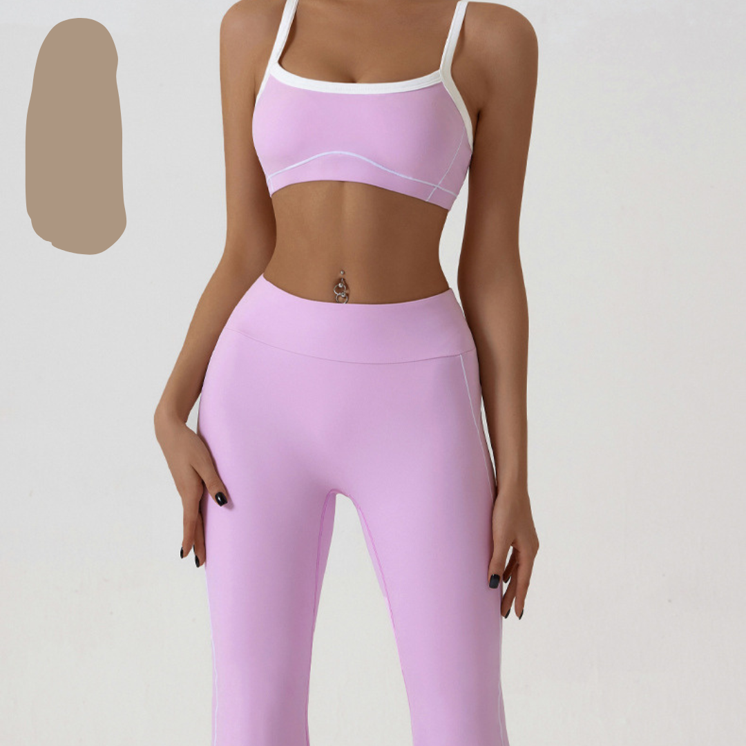 シンプルブラトップ&フレアパンツ セットアップ