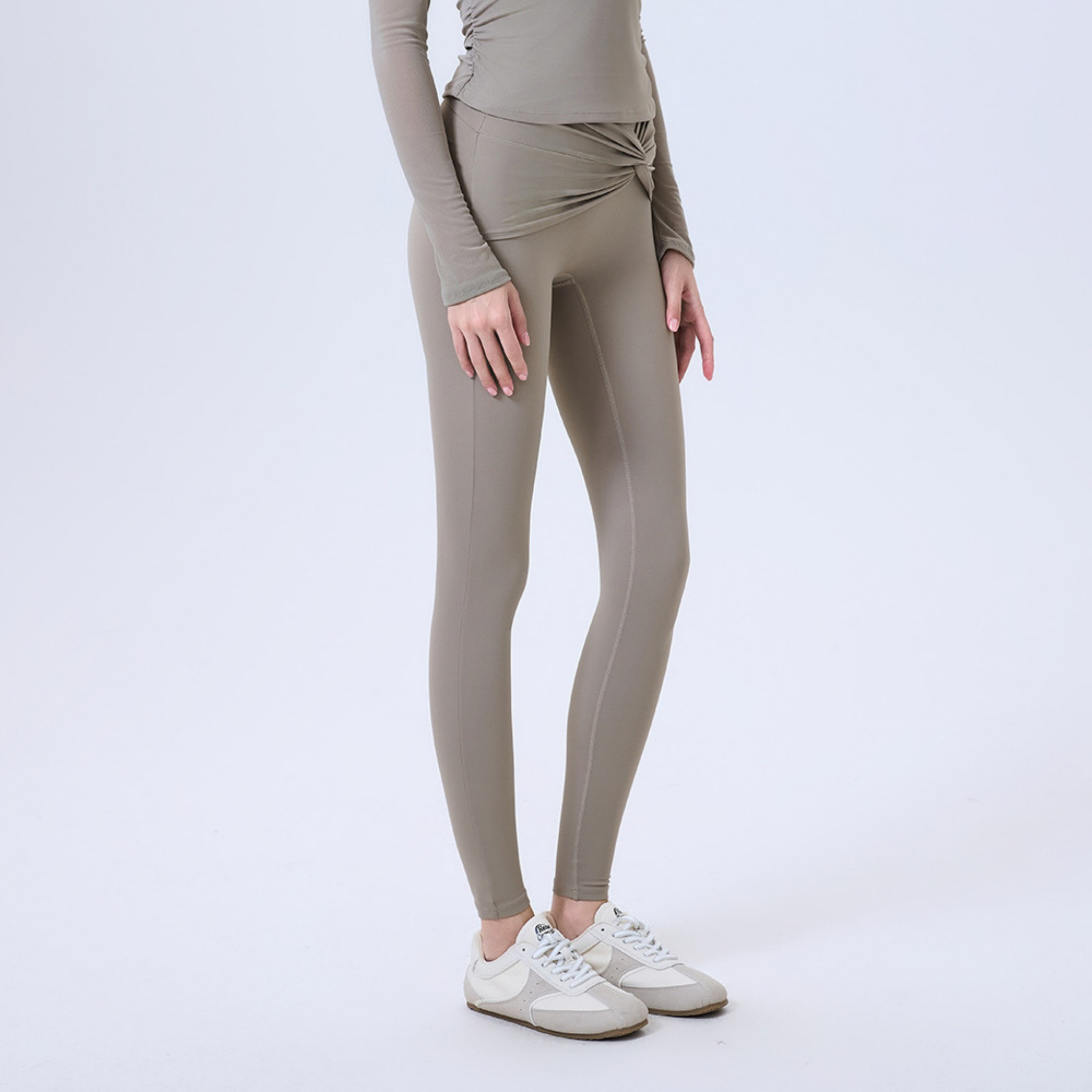 フロントバタフライツイスト レギンス