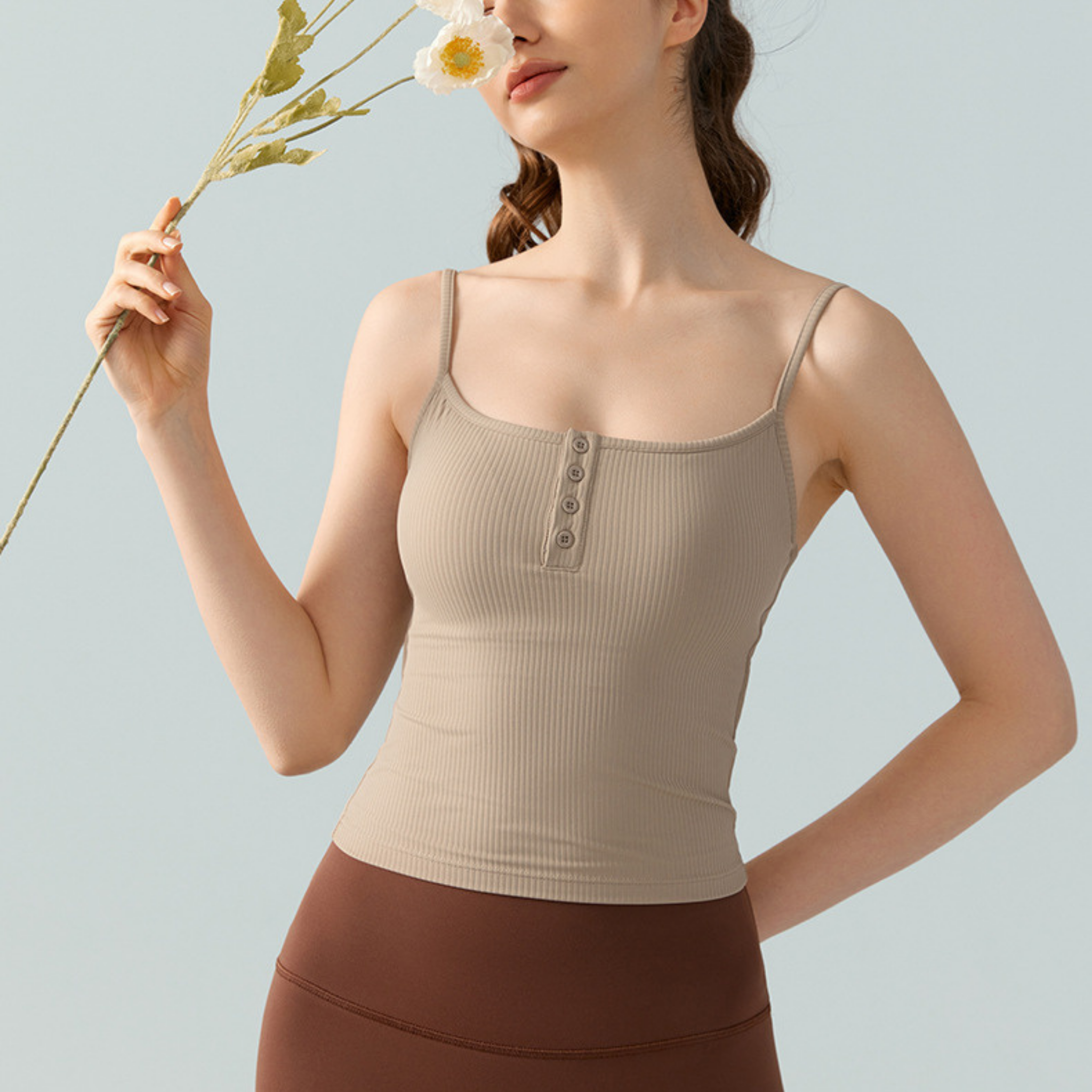 フロントボタン ブラ付き タンクトップ