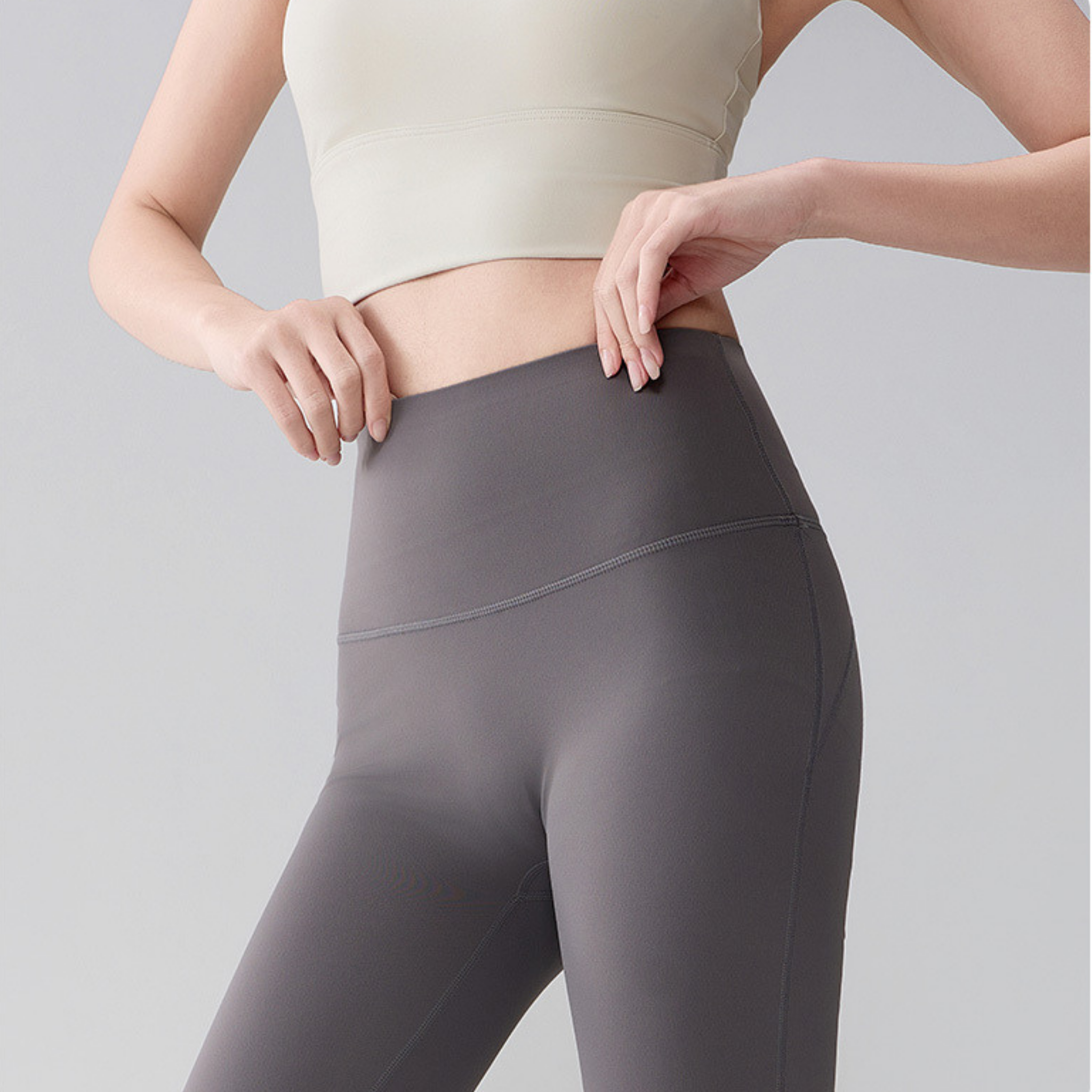 シンプル セミフレアレギンス