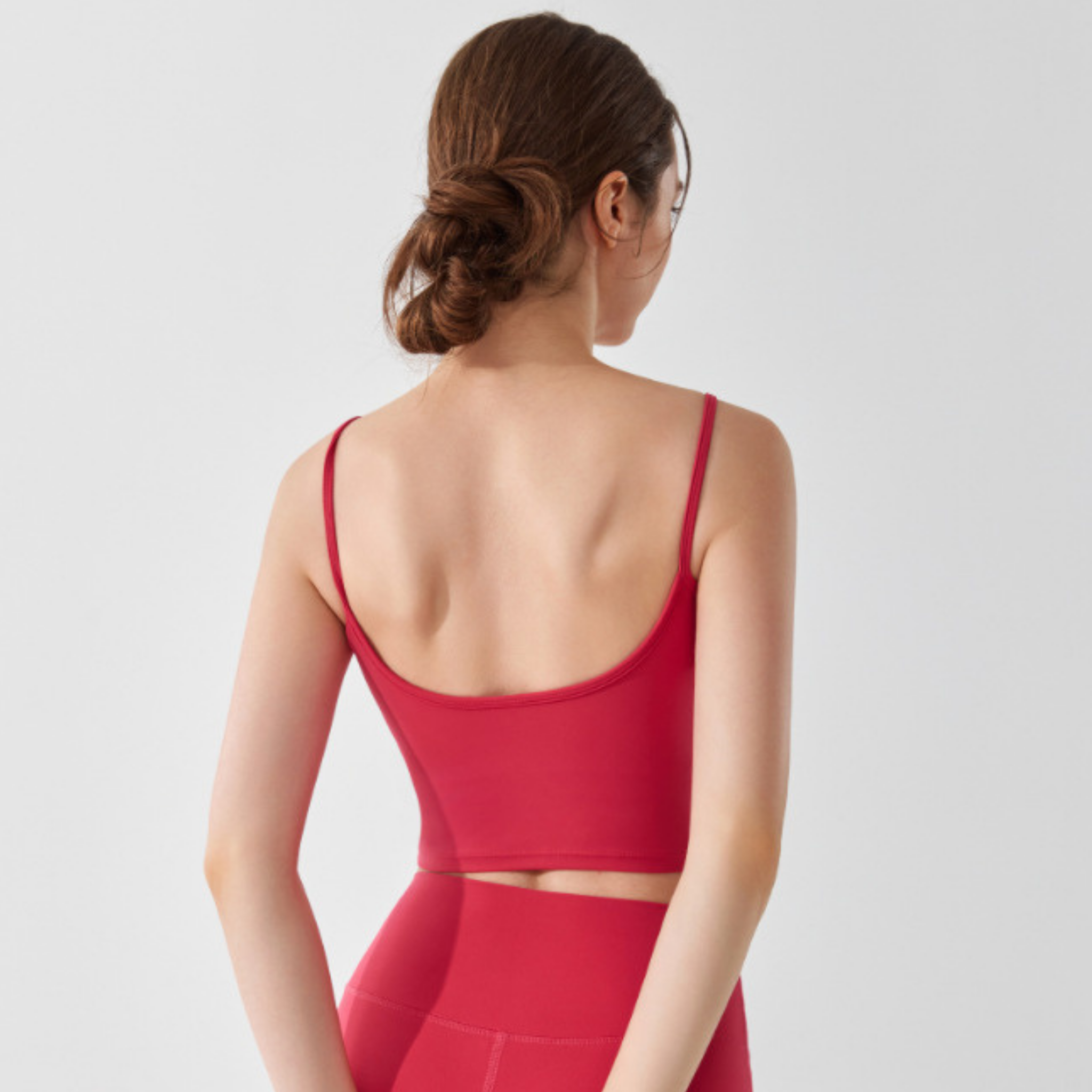 ワンポイントチェーン Uバック スポーツブラ