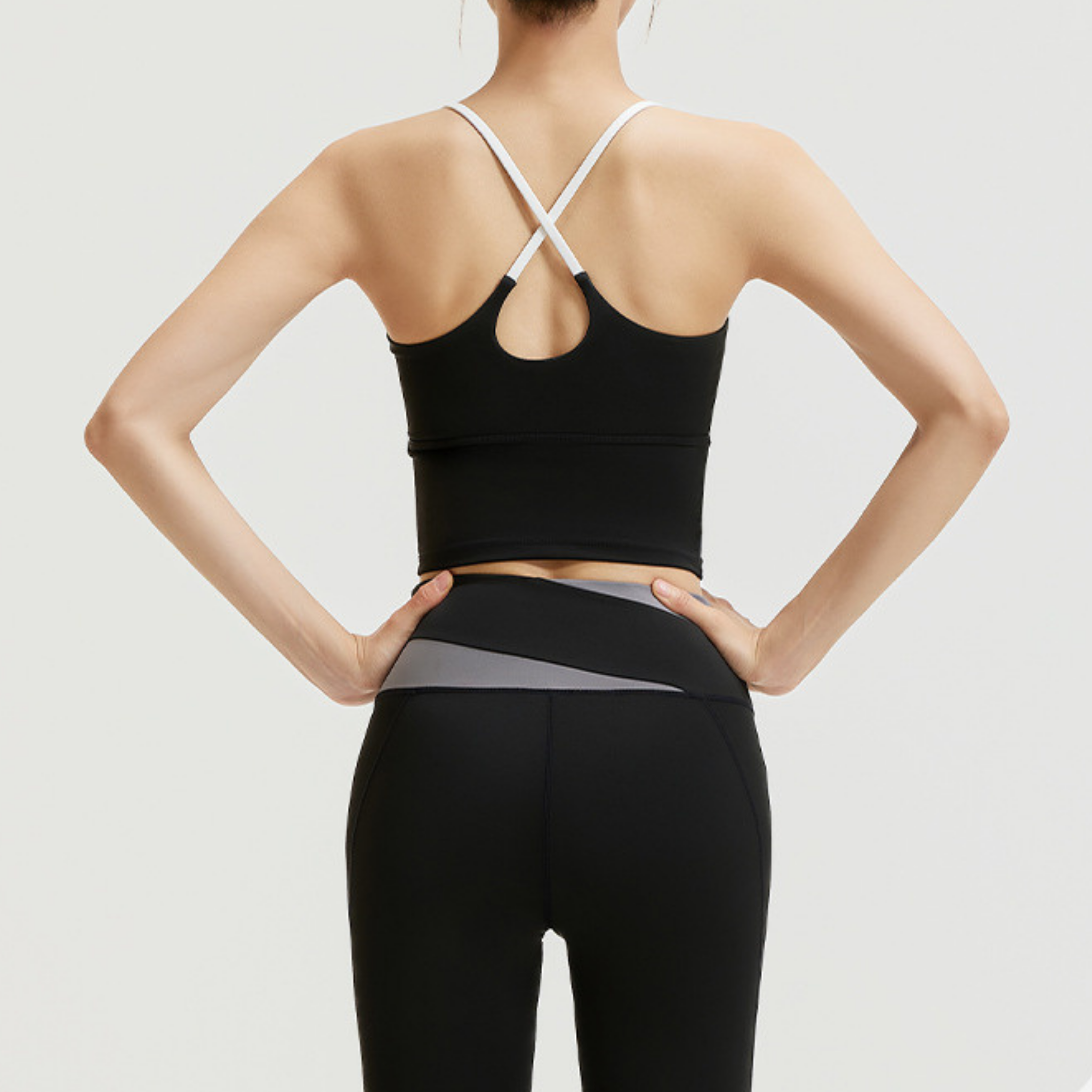 バッククロスシンプル ブラトップ&シャープラインレギンス セット