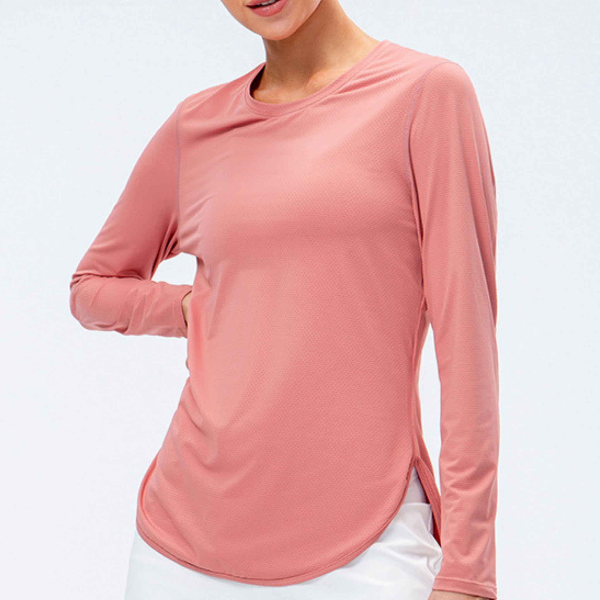 スポーツロングトップス