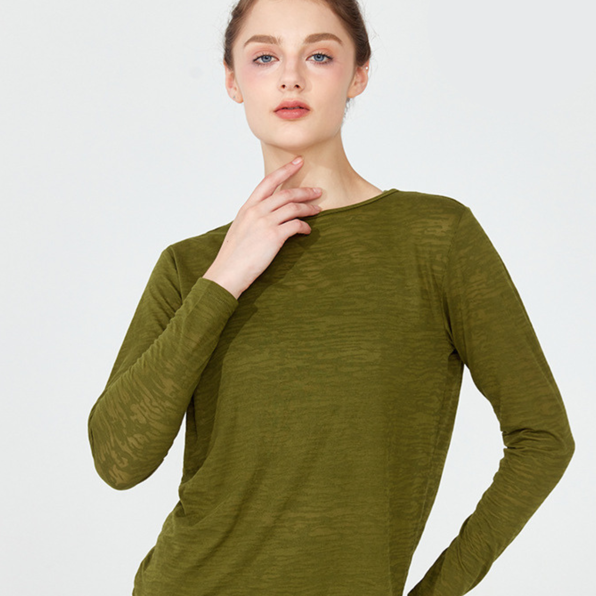 バックツイストオープン ヨガ 長袖トップス