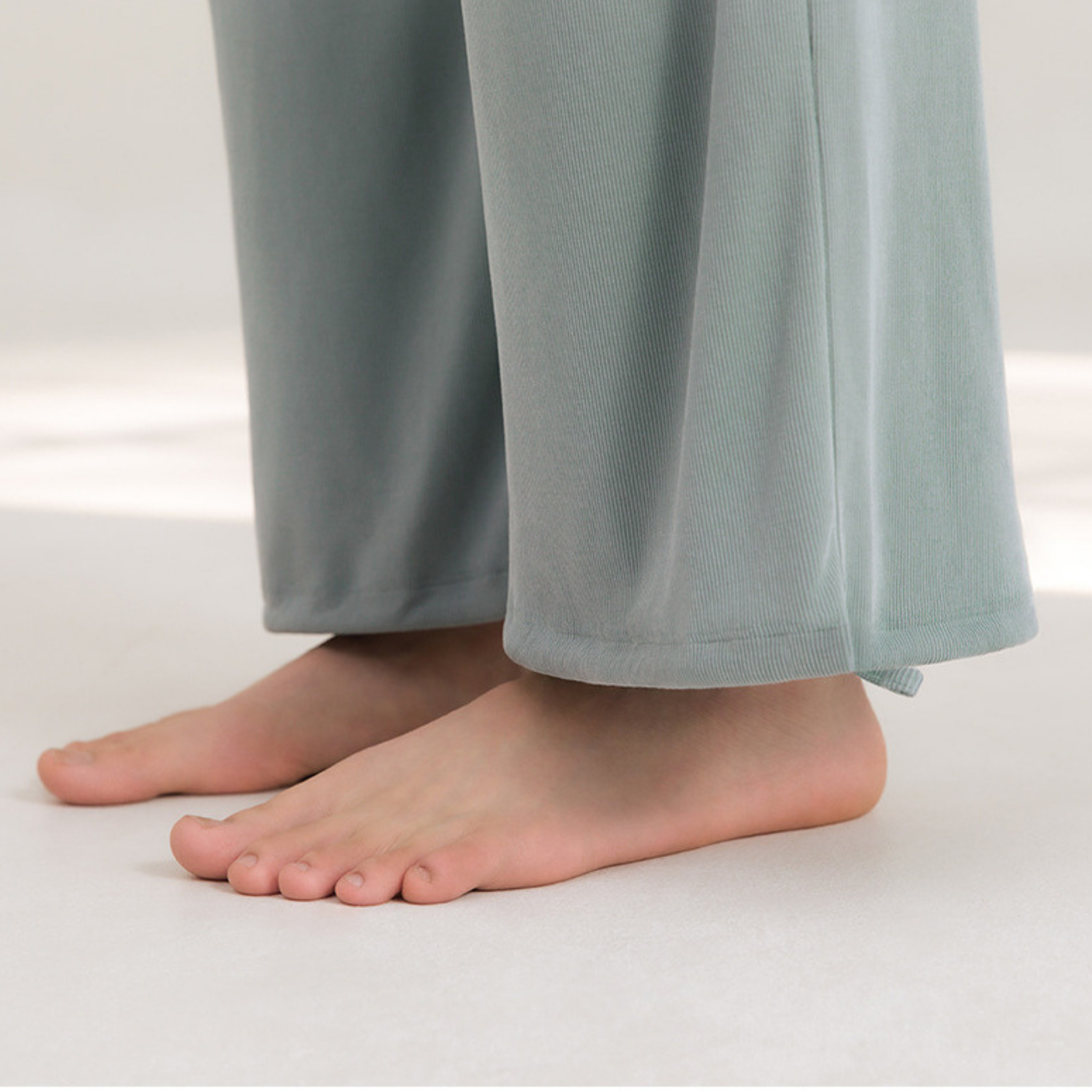 オールインワン リブファブ ホルダーネックスタイル