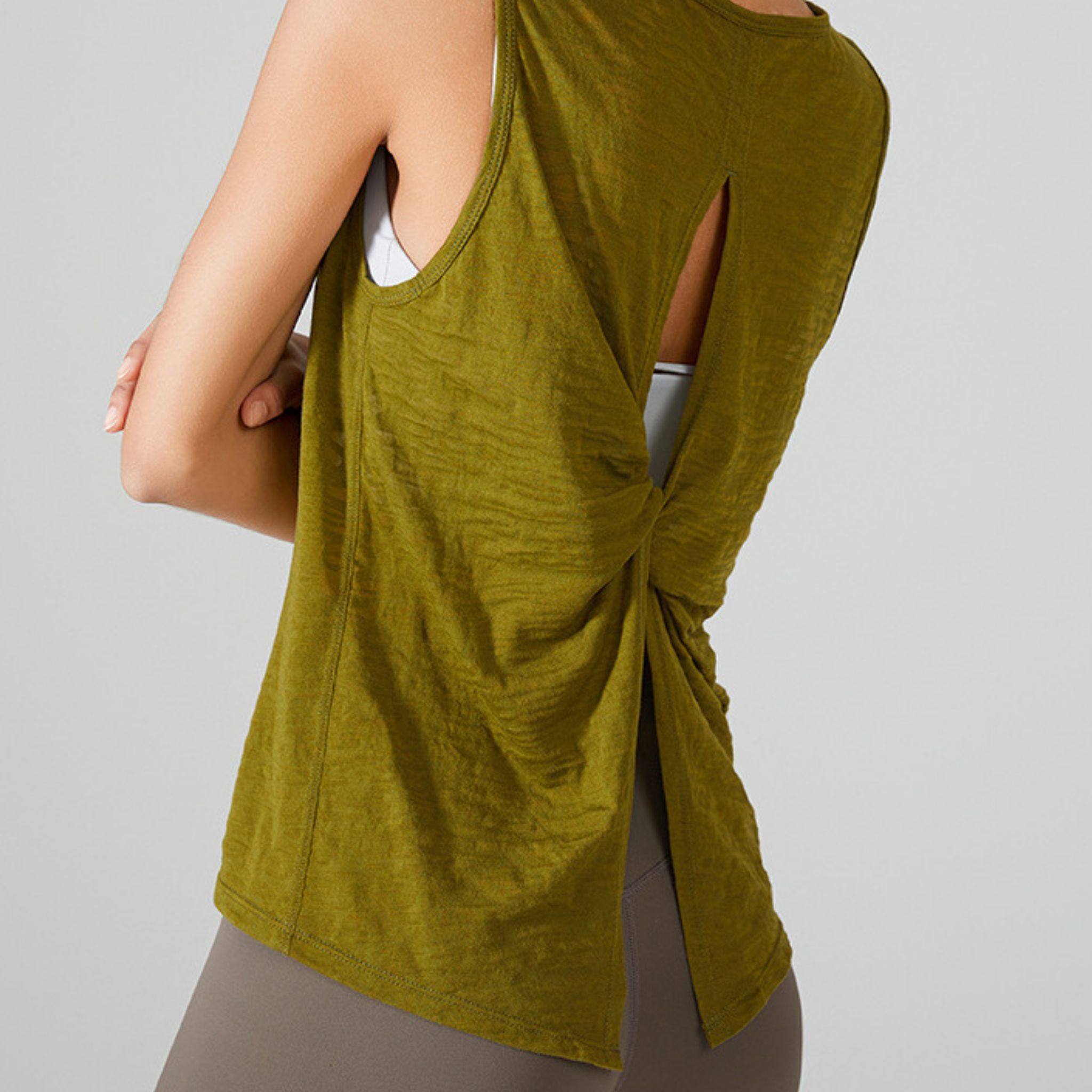 バッククロスTシャツ