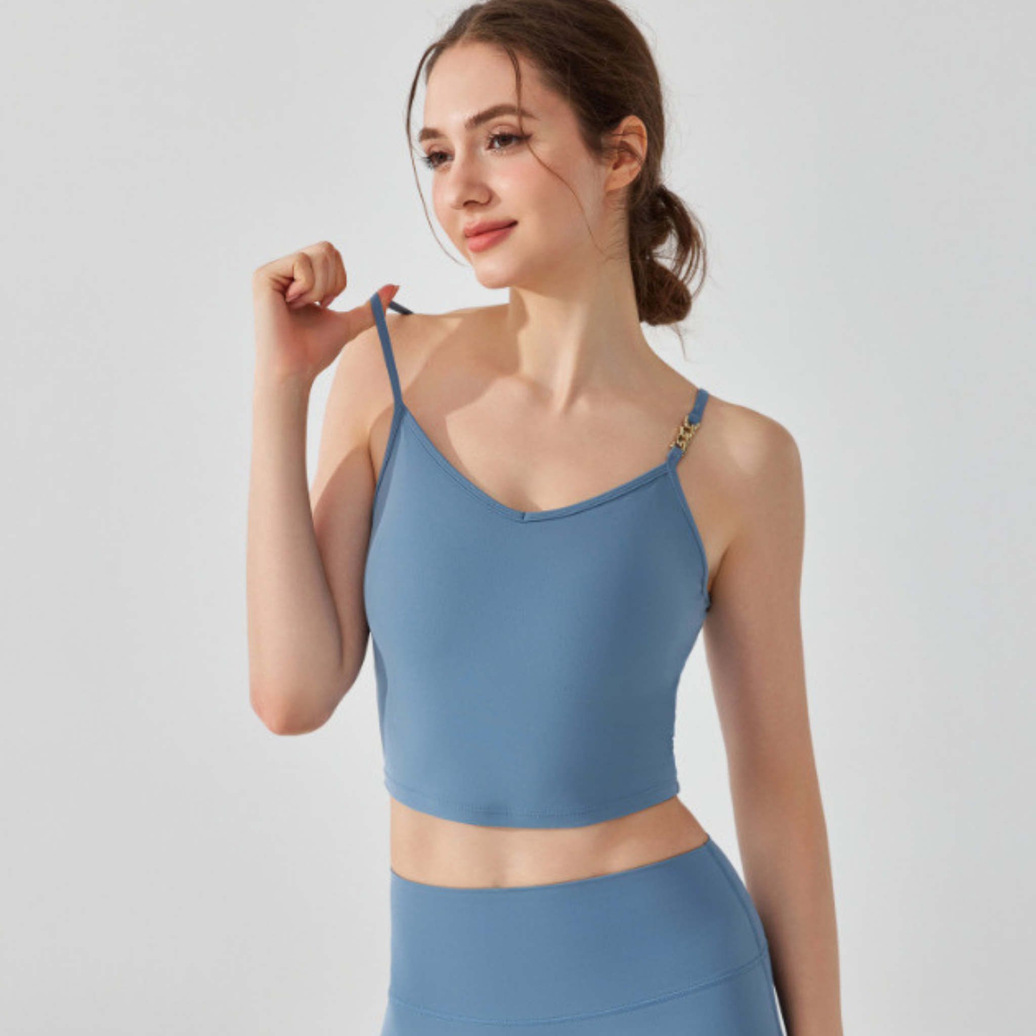 ワンポイントチェーン Uバック スポーツブラ