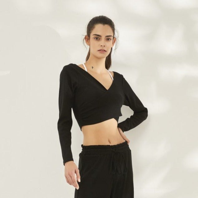 フロントクロス 長袖ヨガトップス