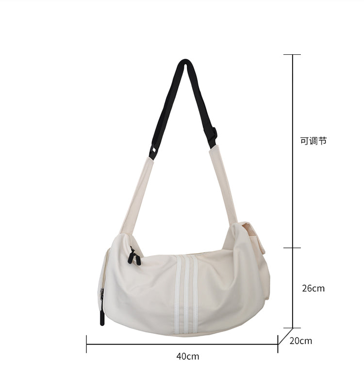 スポーティー ショルダーバッグ