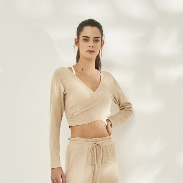 フロントクロス 長袖ヨガトップス