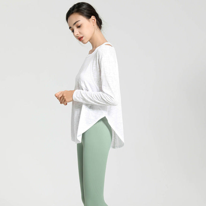 オフショルダートップス