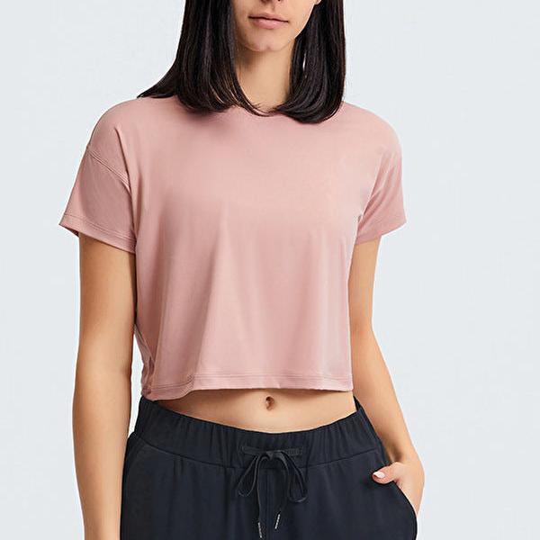 シンプルTシャツ ショート丈
