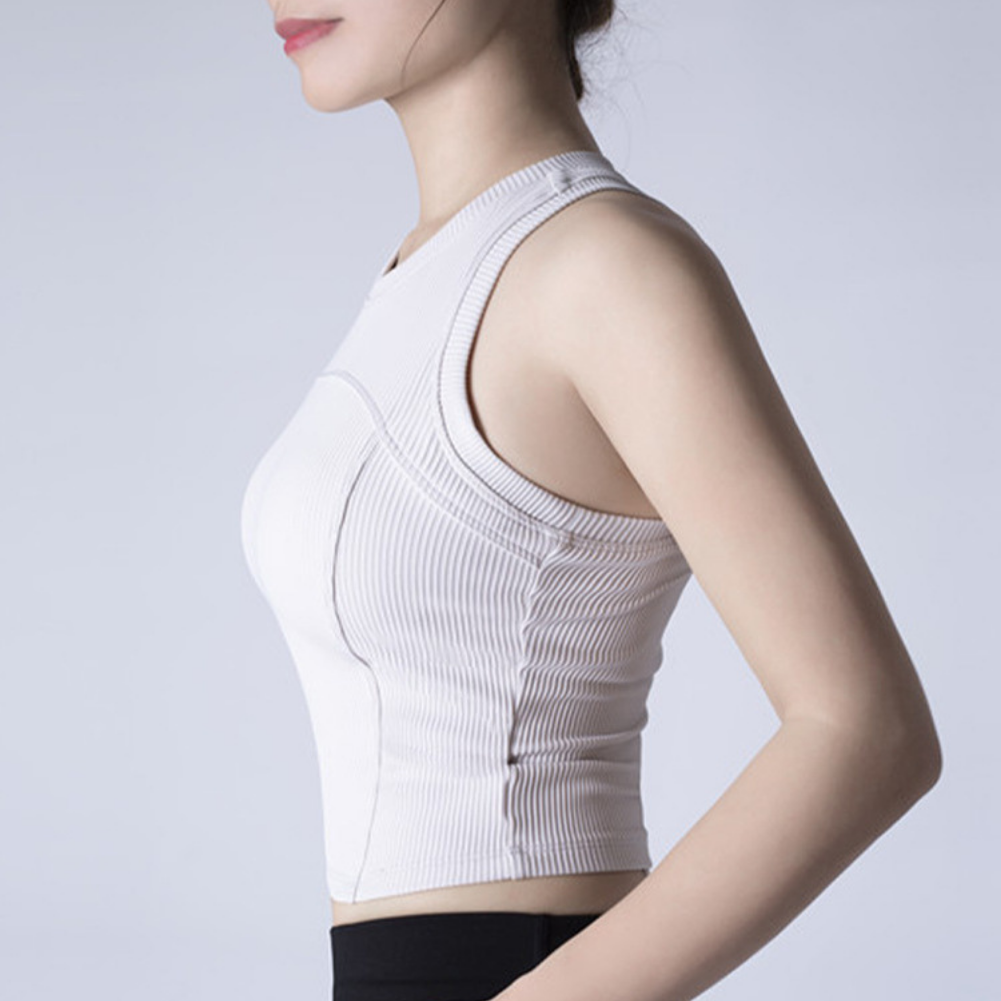 リブ　クロップドタンクトップ