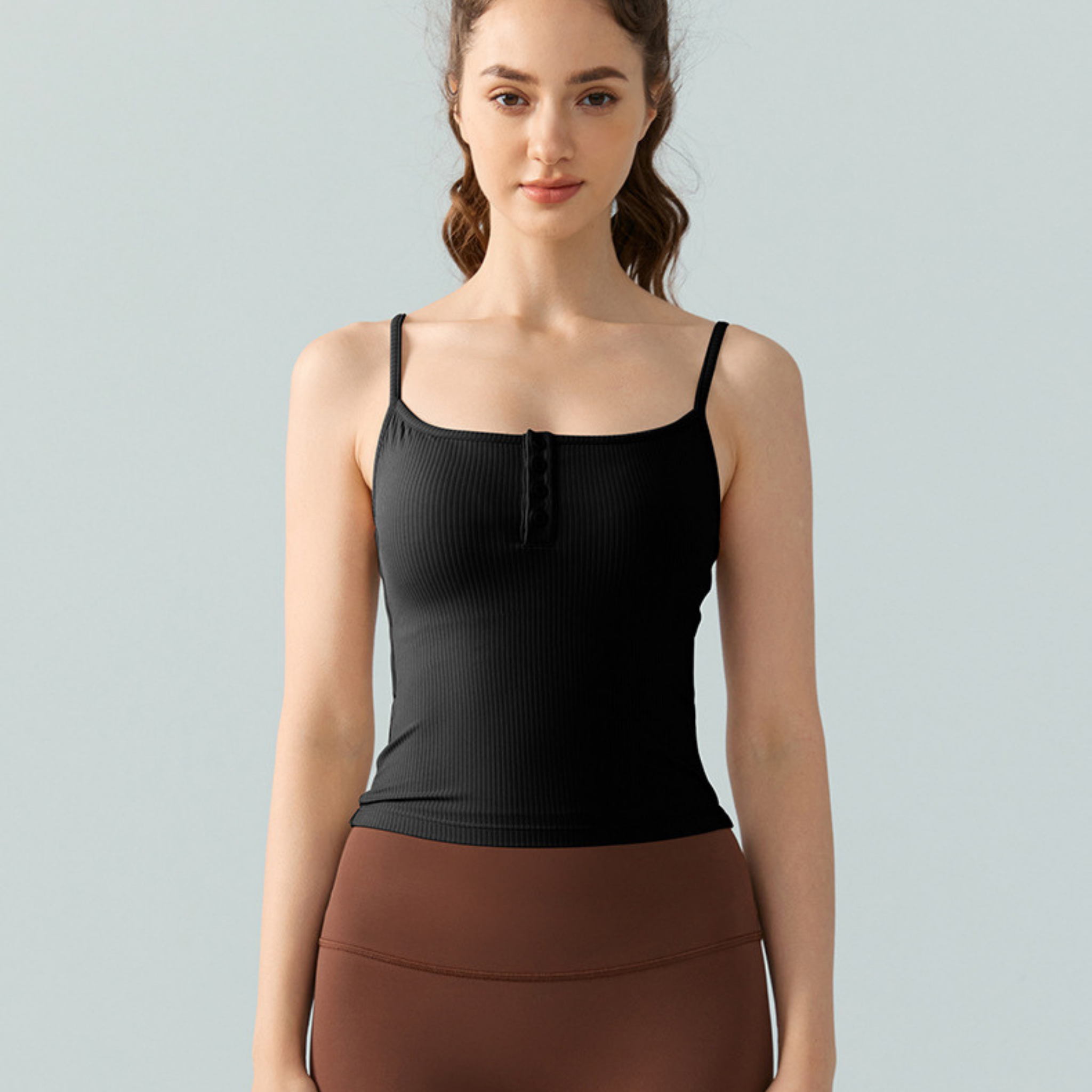 フロントボタン　ブラ付き　タンクトップ