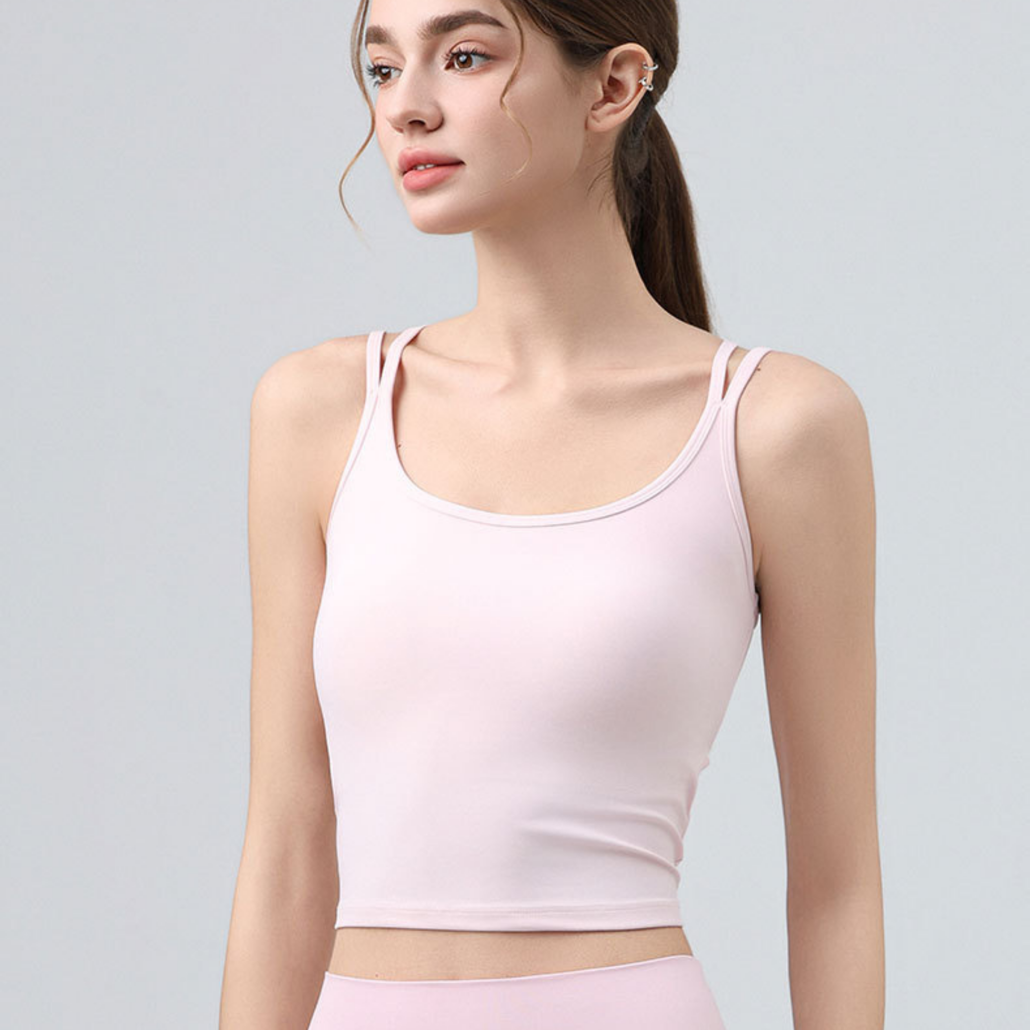 胸パッド付　ダブルストラップ　スリムバックオープン　ブラトップ