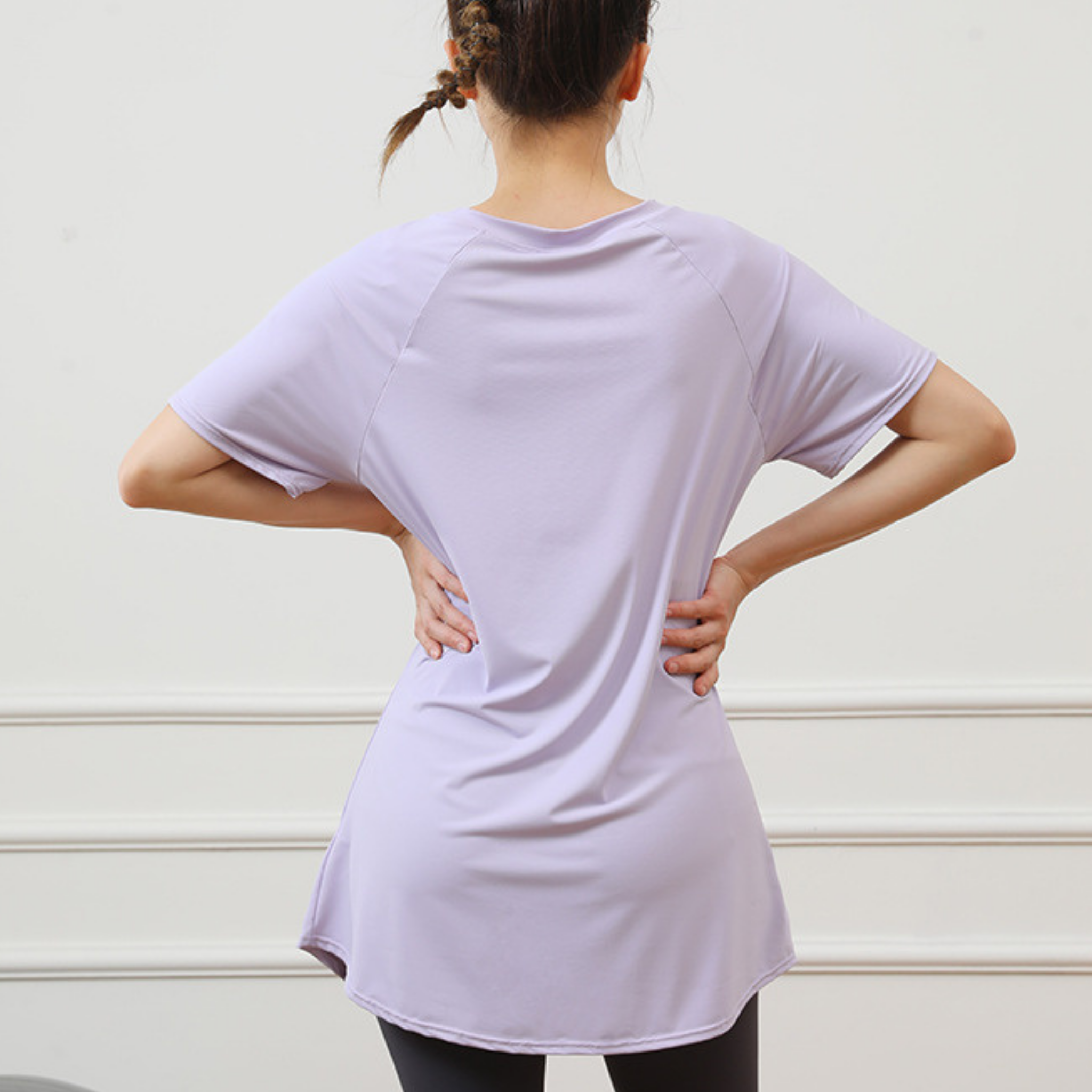 ヒップカバー　スリムフィット　半袖Tシャツ
