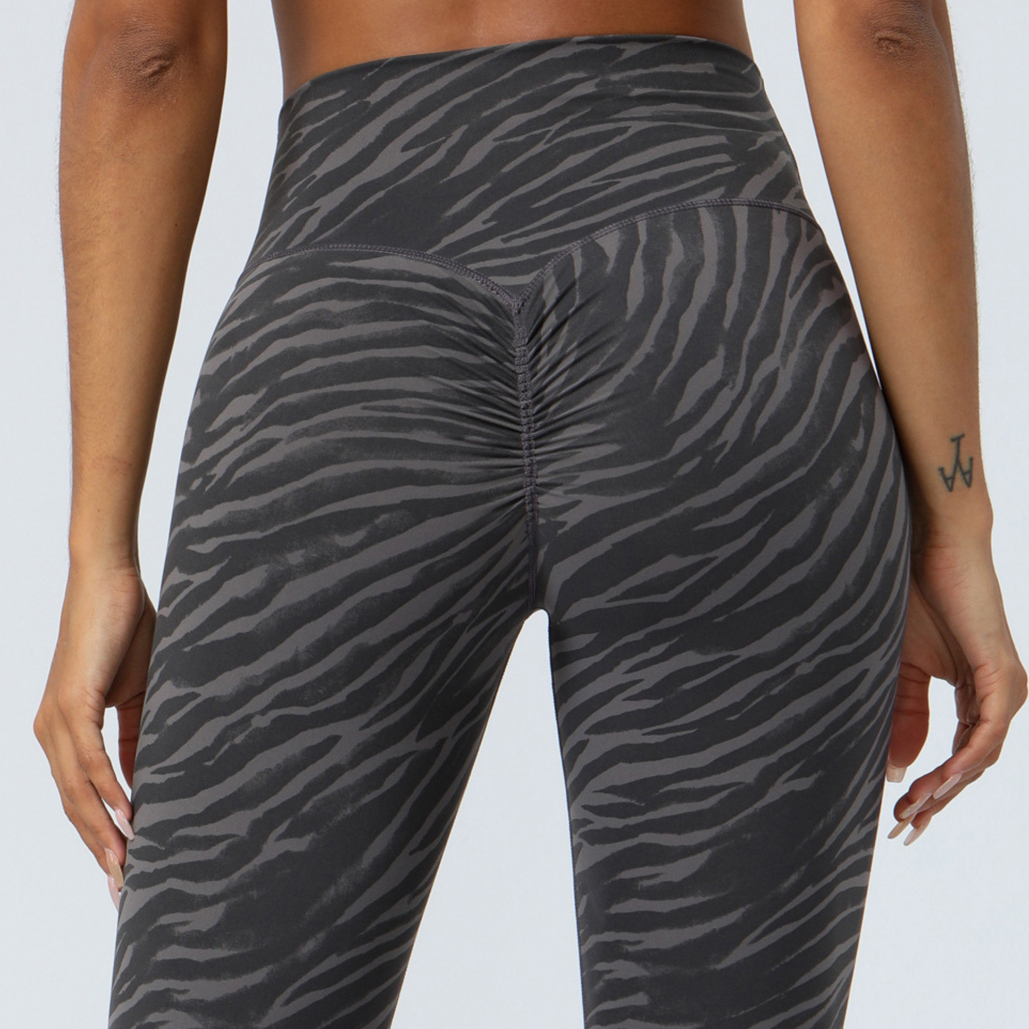 ゼブラレギンス