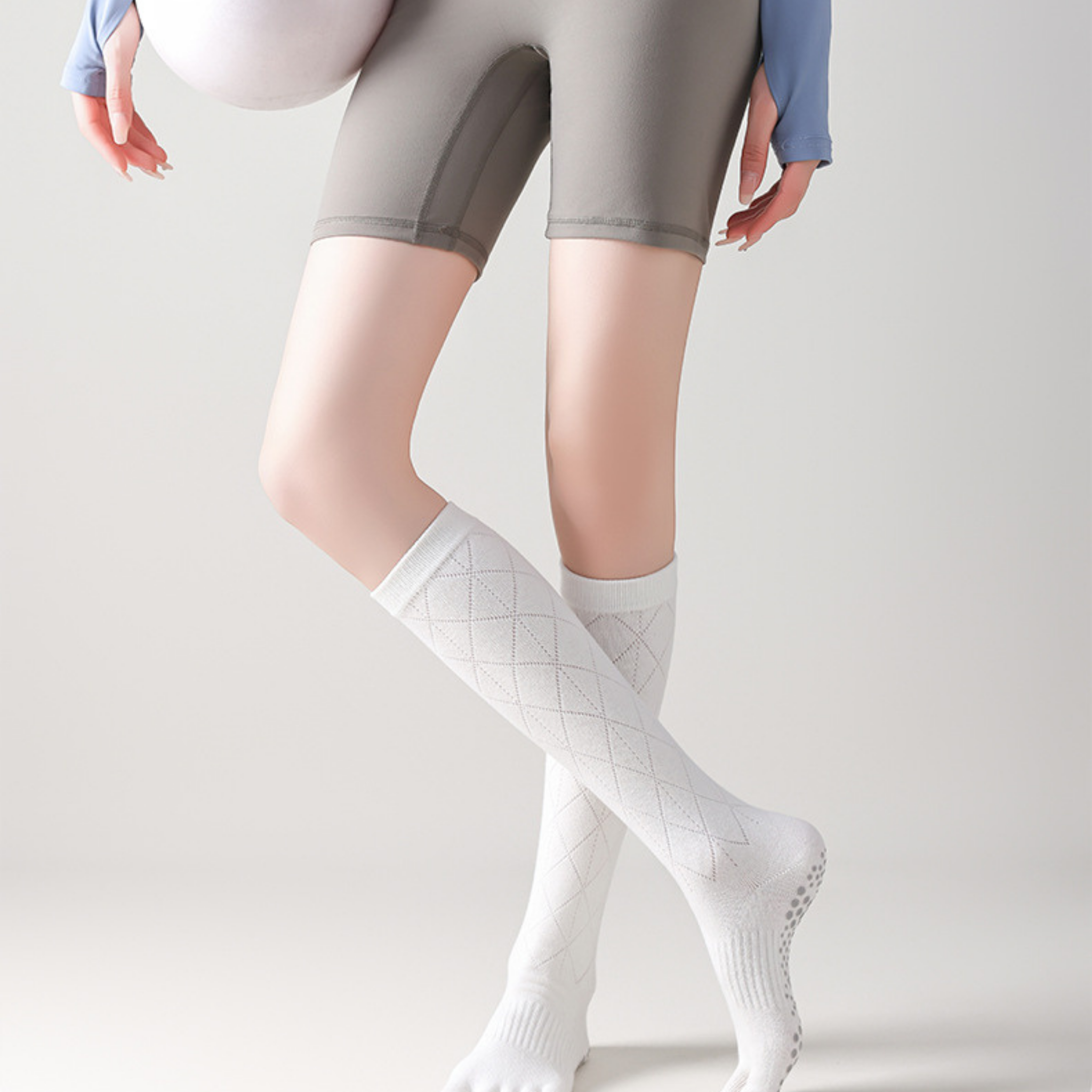 ダイヤモンド柄　５本指　ロングソックス