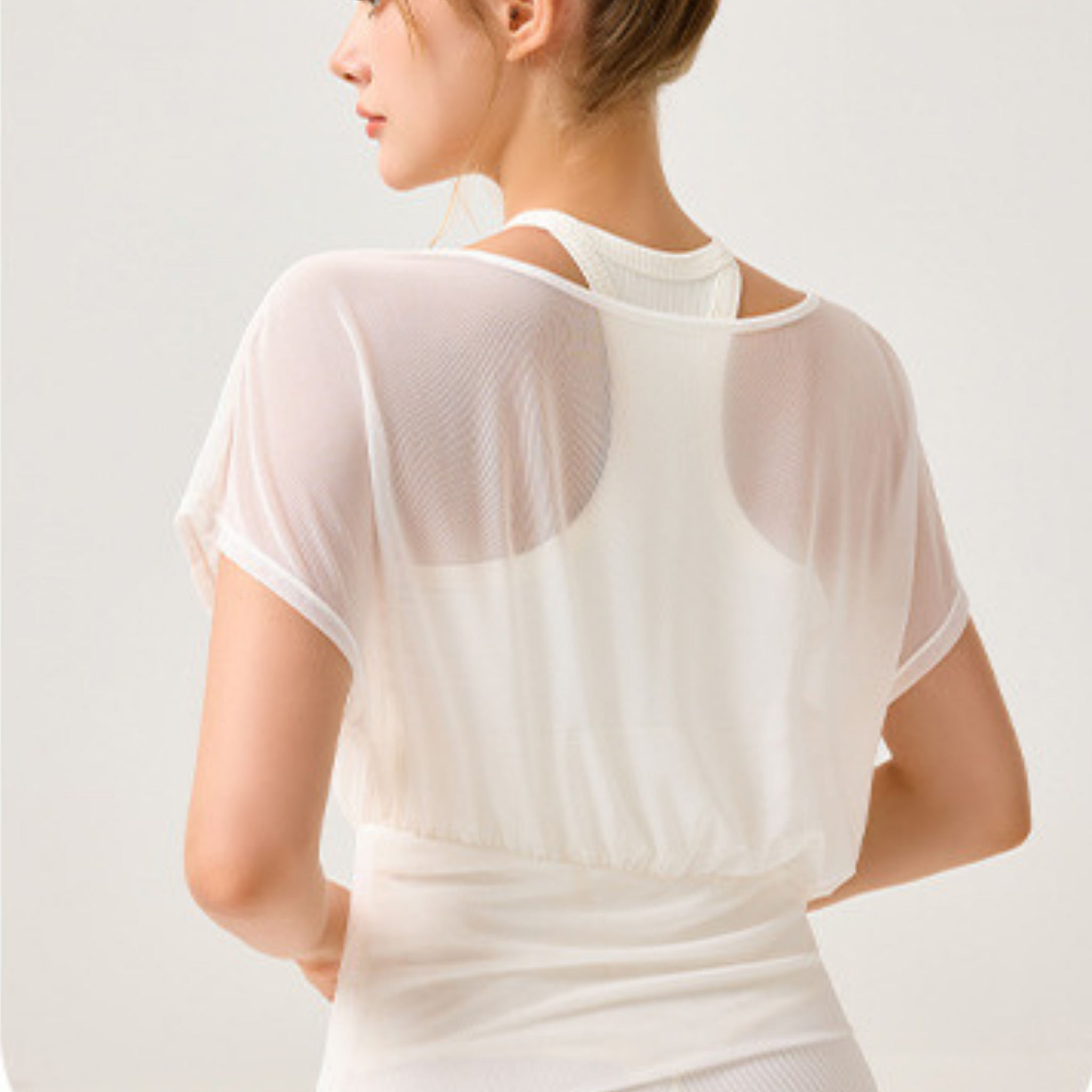 オールメッシュ　ヨガTシャツ