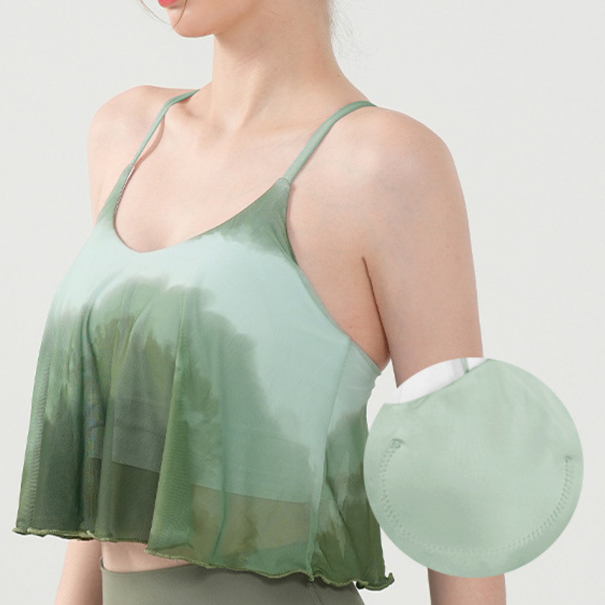 胸パッド付　クロスバック　フリルブラキャミソール