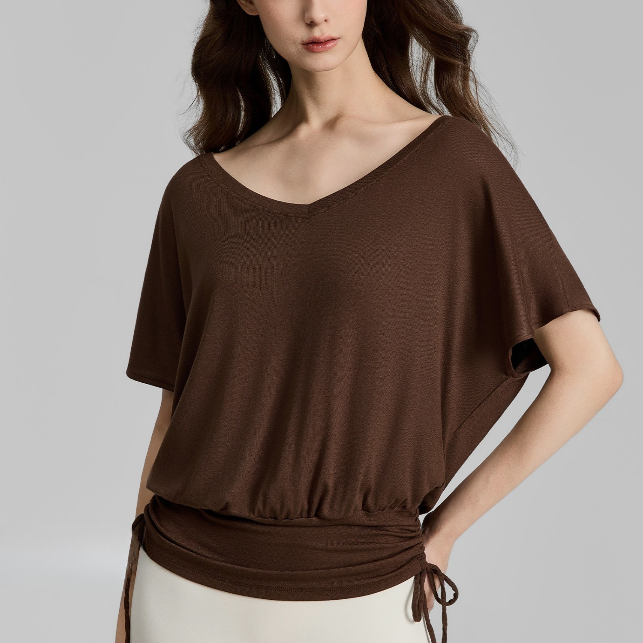 ウイングスリーブ　ドローストリング　半袖トップス