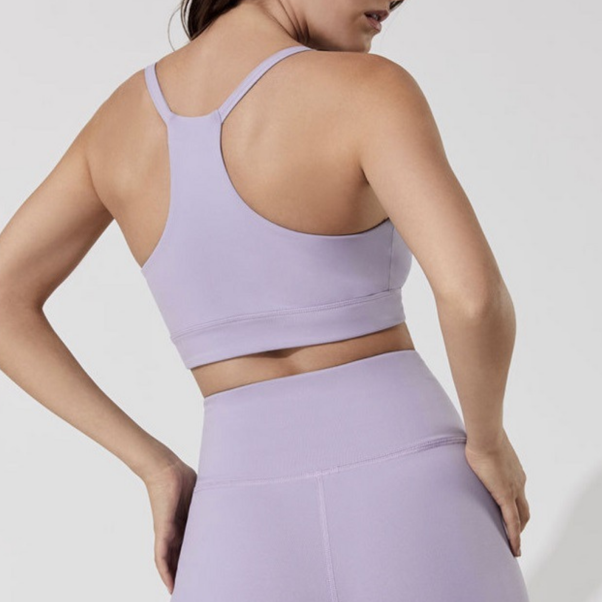 フロントリボン　スポーツブラ