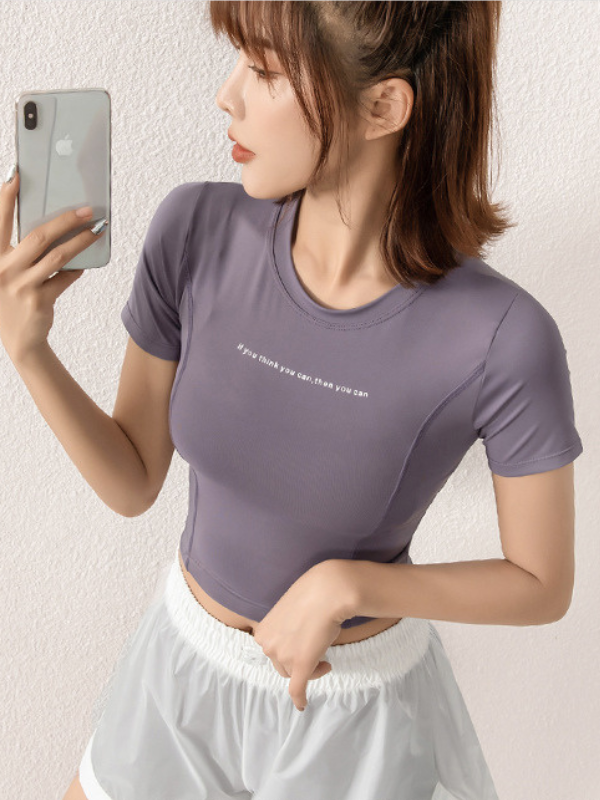 シンプルフィットネスシャツ