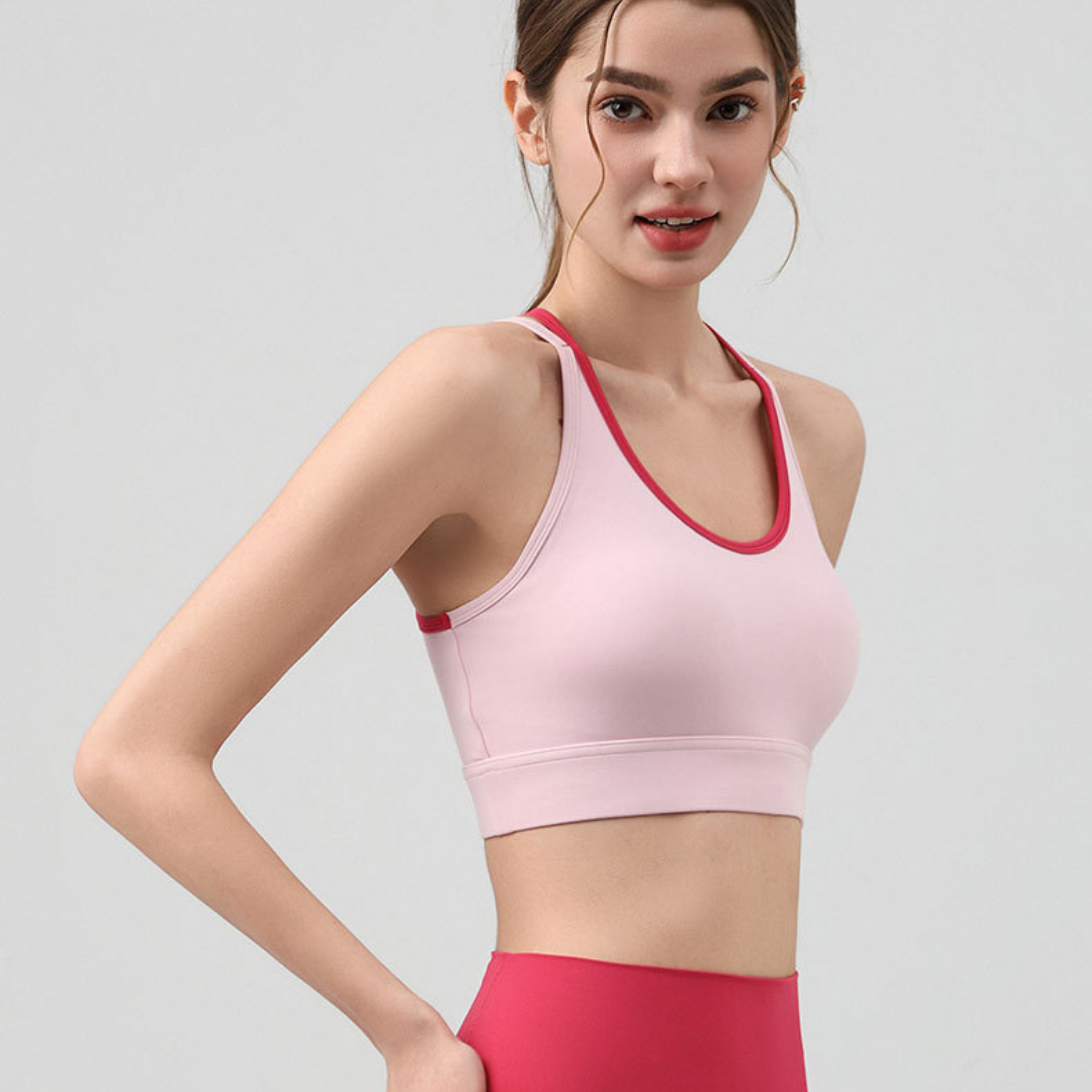 コントラストカラー　ダブルストラップ　スポーツブラ