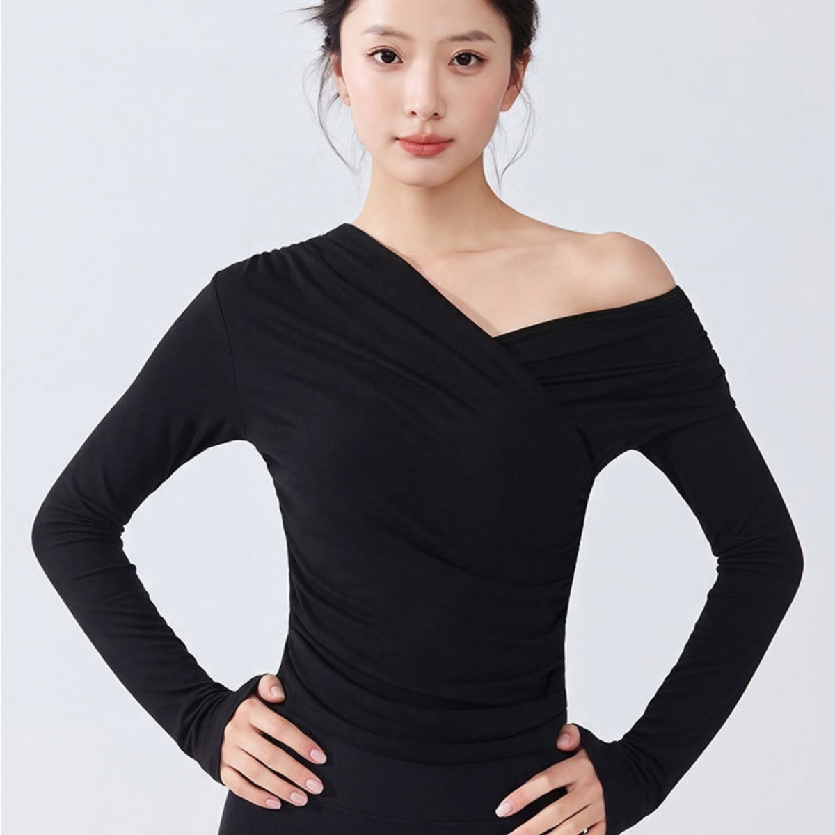 LEANY アシンメトリークロス ギャザー カップインロングスリーブトップス 商品画像 05