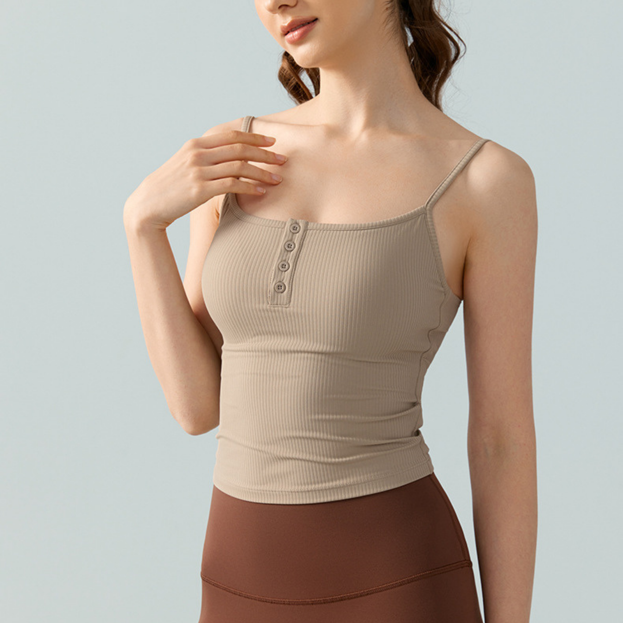 フロントボタン　ブラ付き　タンクトップ