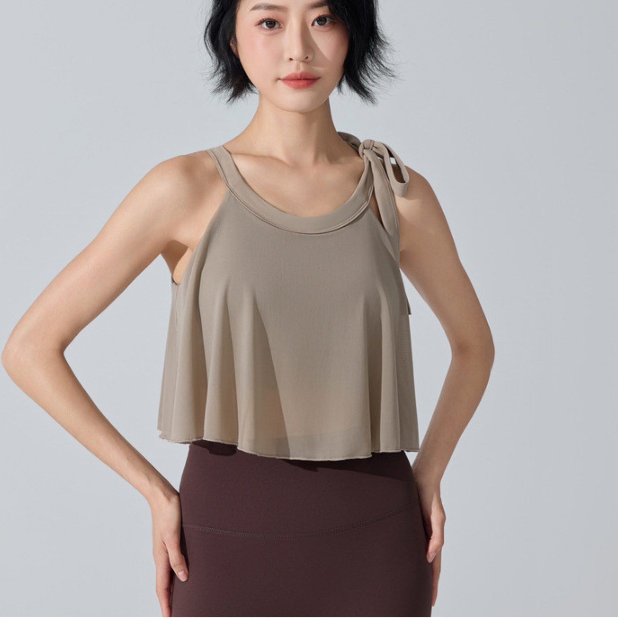 シアーフリル　リボン付き　タンクトップ