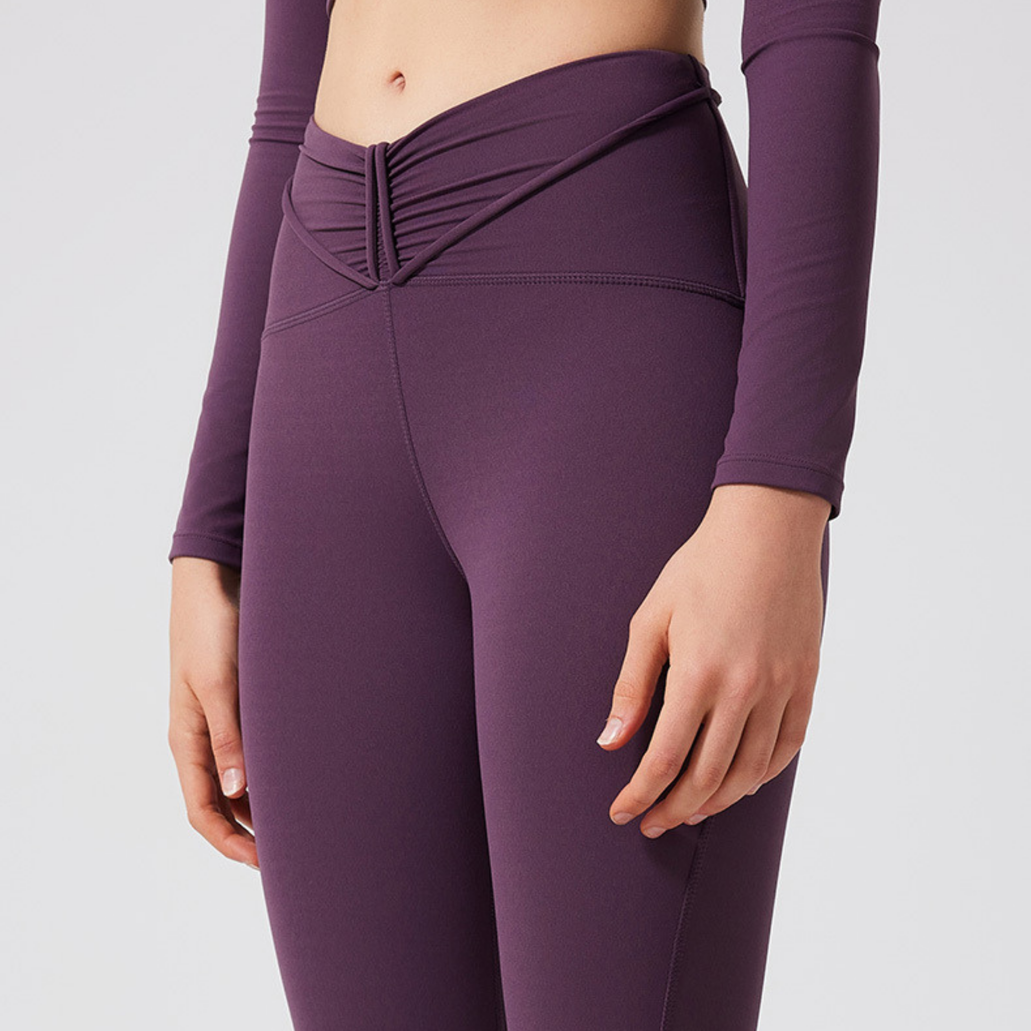 Vフロント　ロープデザイン　レギンス