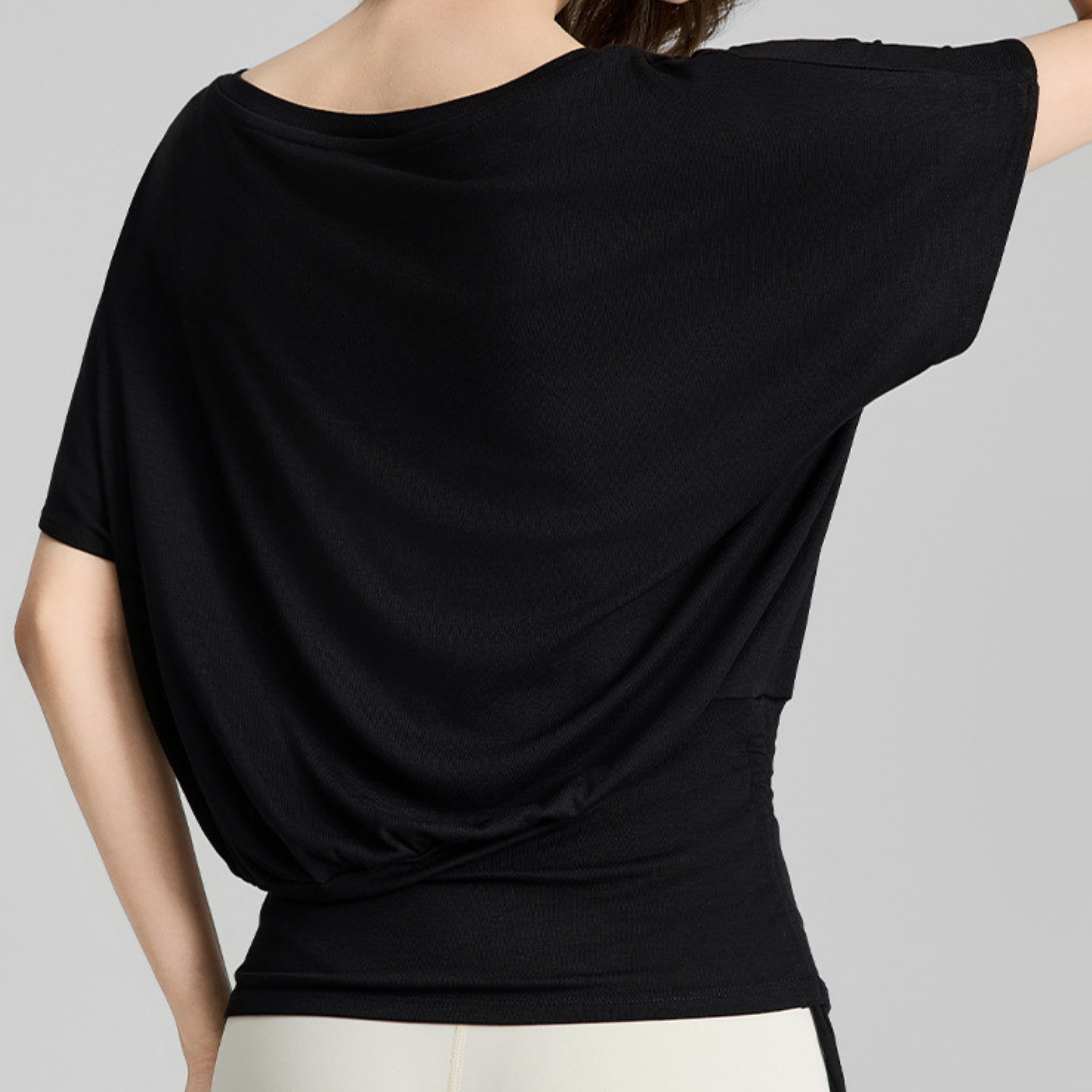 ウイングスリーブ　ドローストリング　半袖トップス