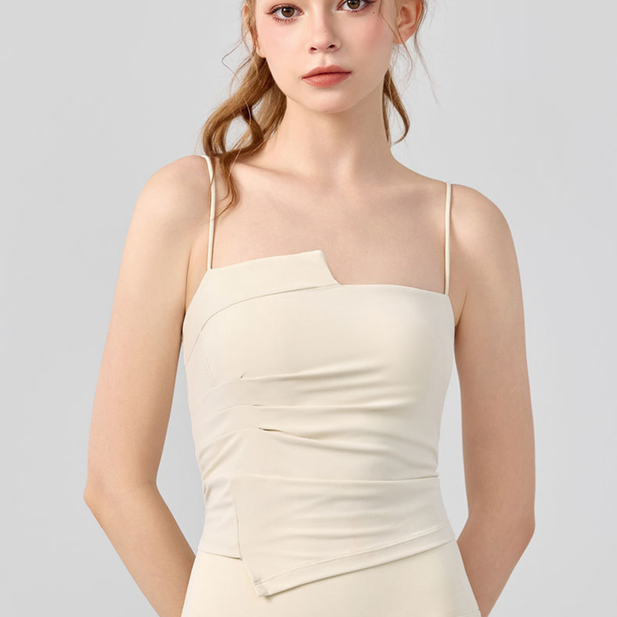 胸パッド付　サスペンダー　チューブトップ