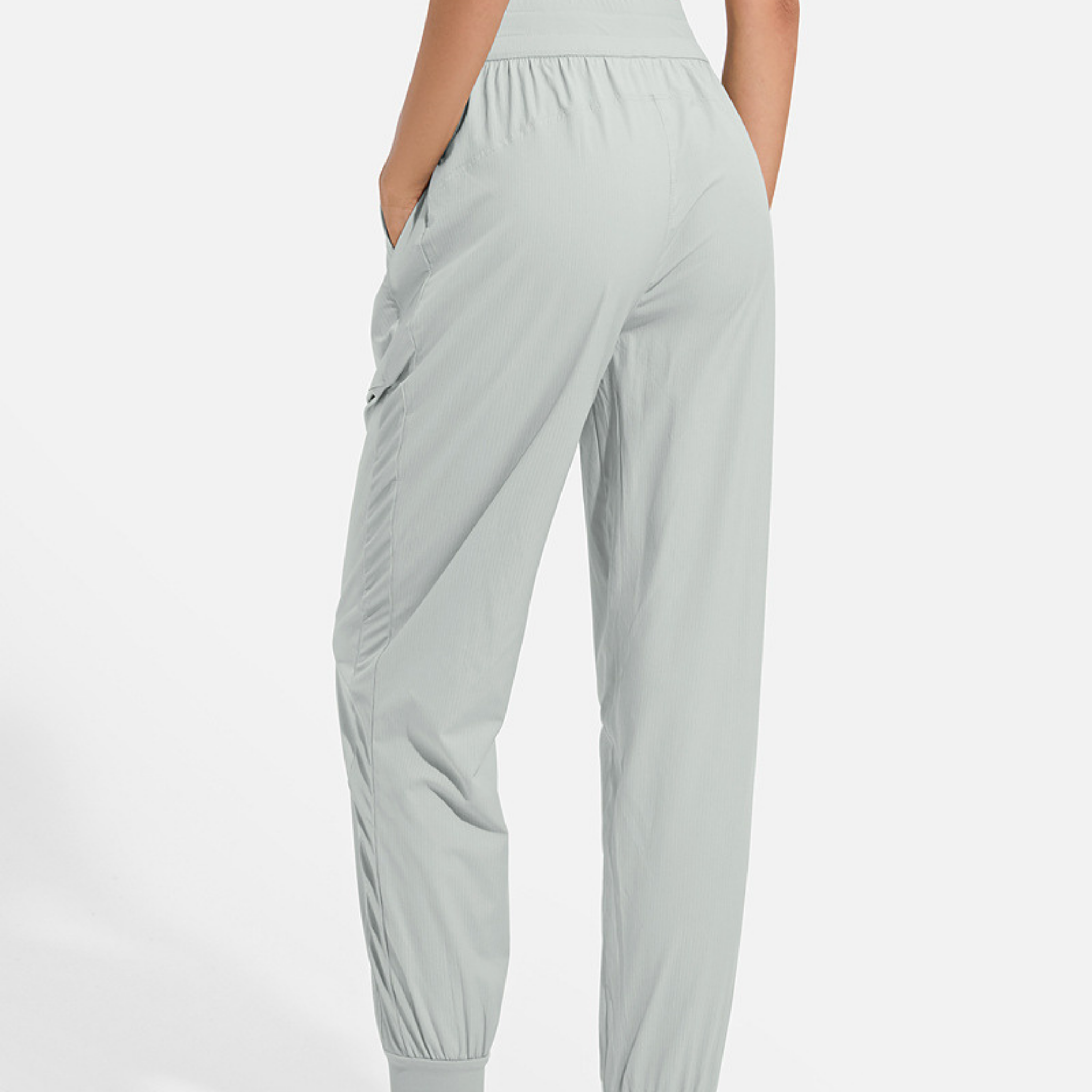 スタイリッシュ　ジョガーパンツ