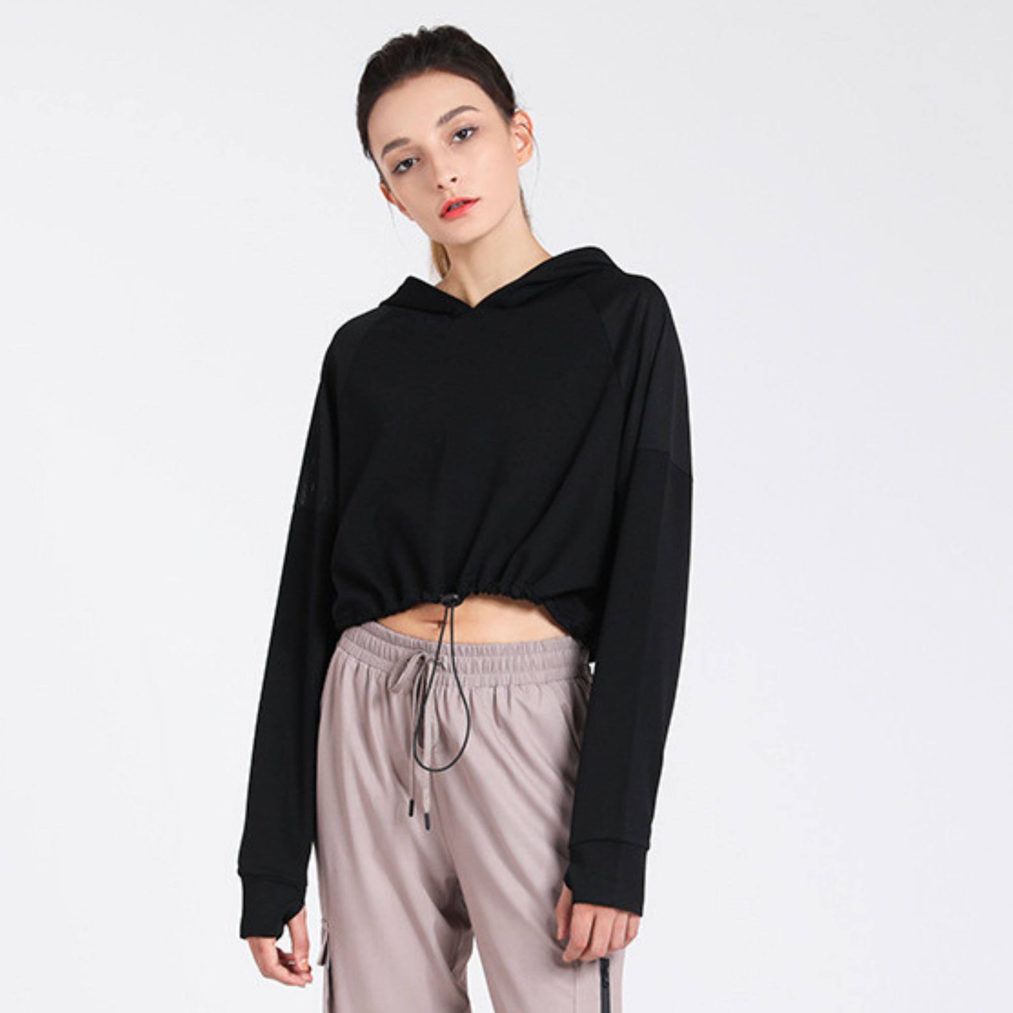 クロップドパーカー