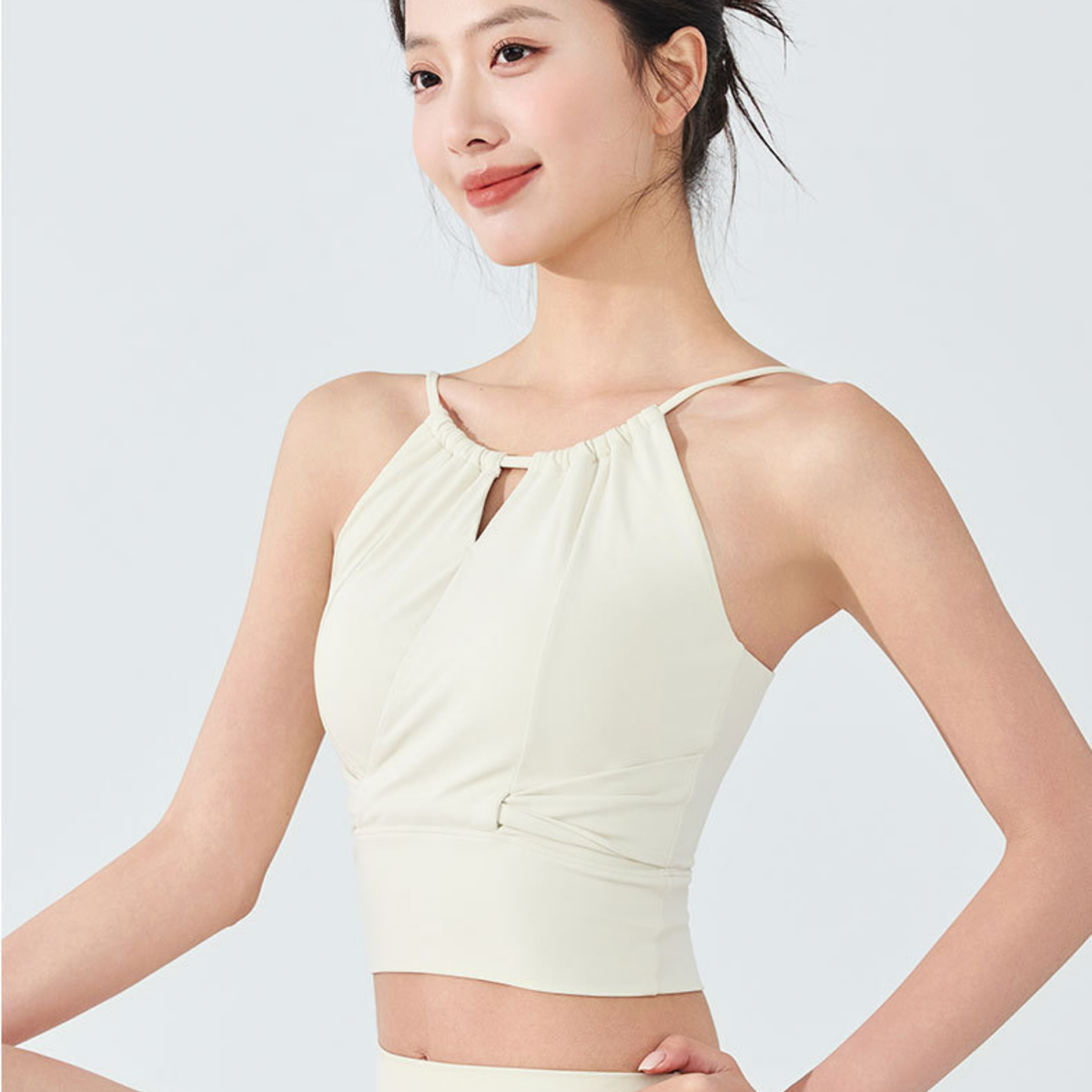 ギャザーライン カップイントップス 商品画像 07｜LEANY